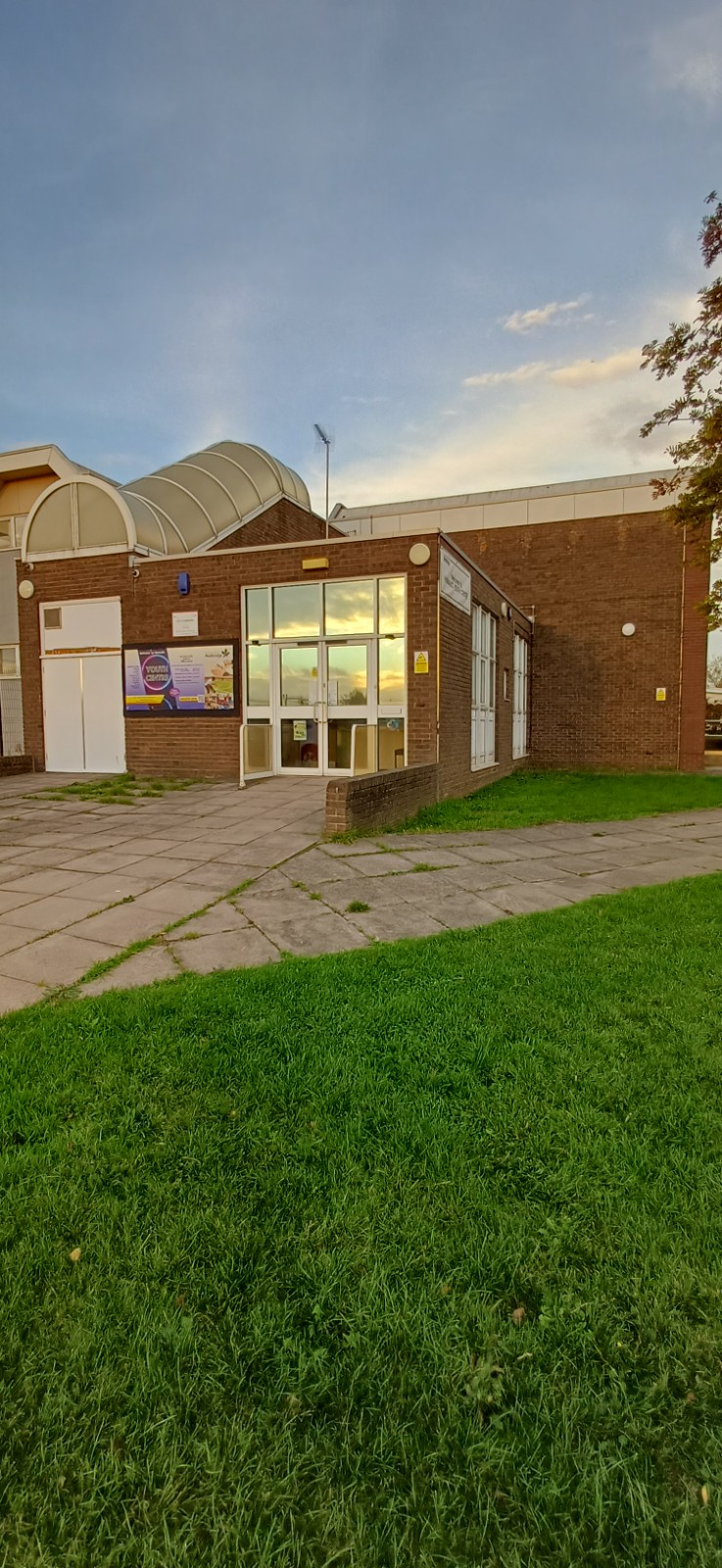 Hainault Youth Centre - Summer 2026 - image 8