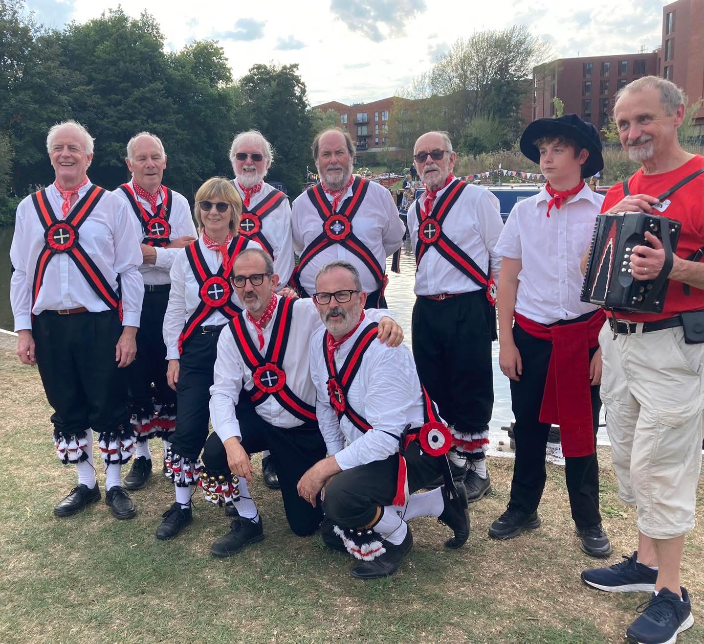 Wassailing at Dapdune Wharf, Guildford - image 4