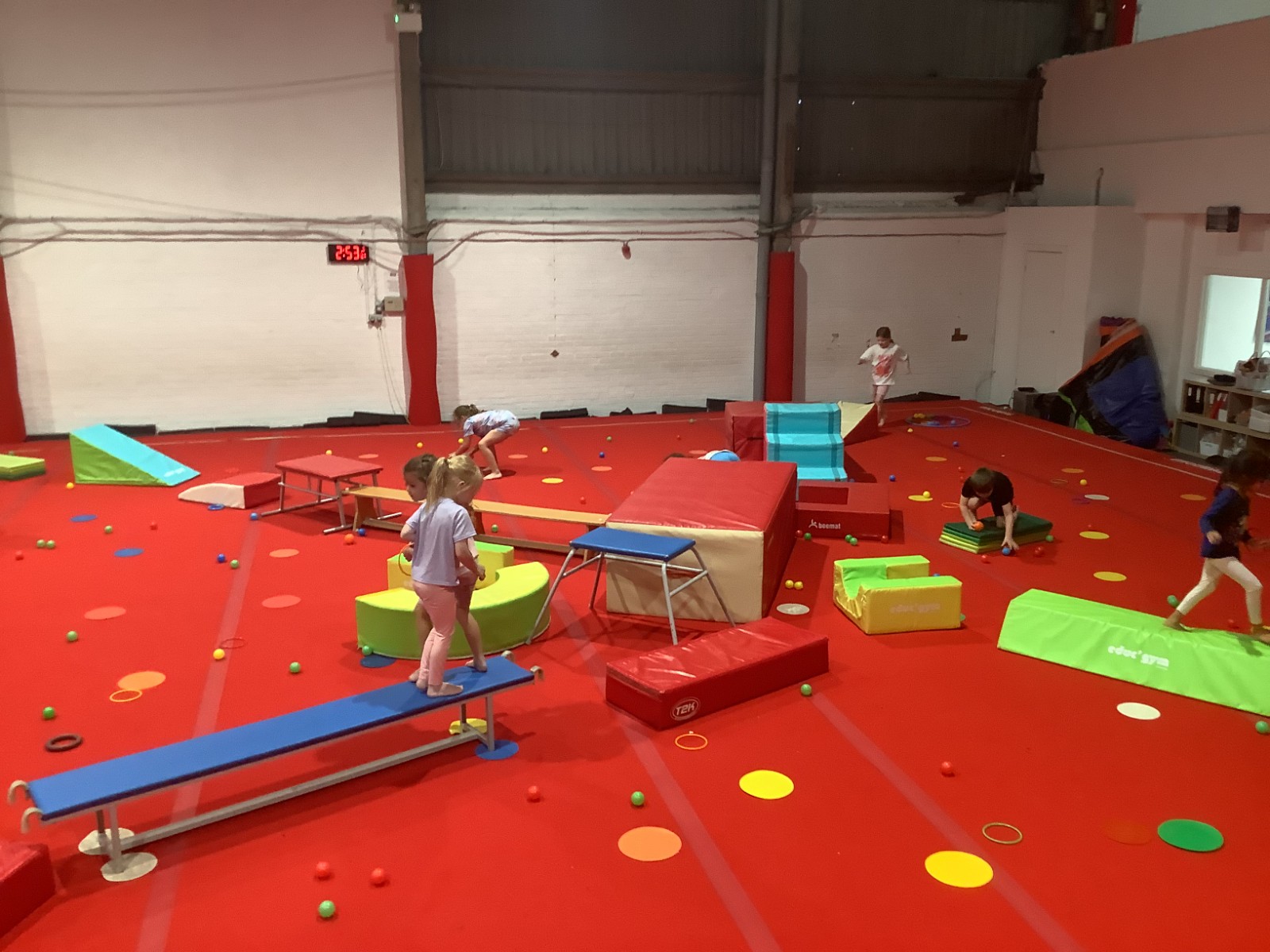 Utopia HAF - Holiday Easter Camp - image 3