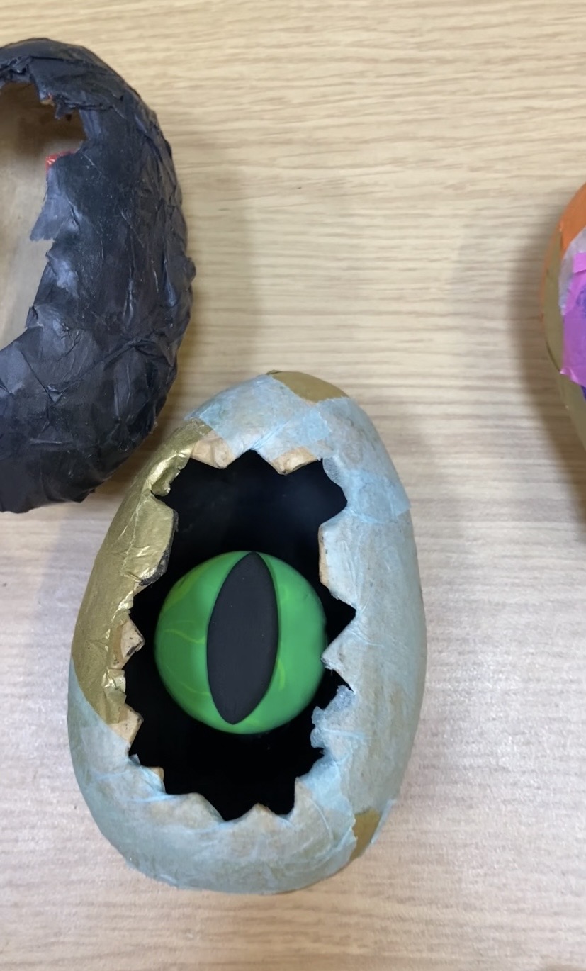 "Make it May" Holiday Art Club - image 8