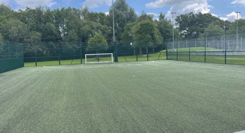360 CollectiveEd - Knightwood Leisure Centre - image 2