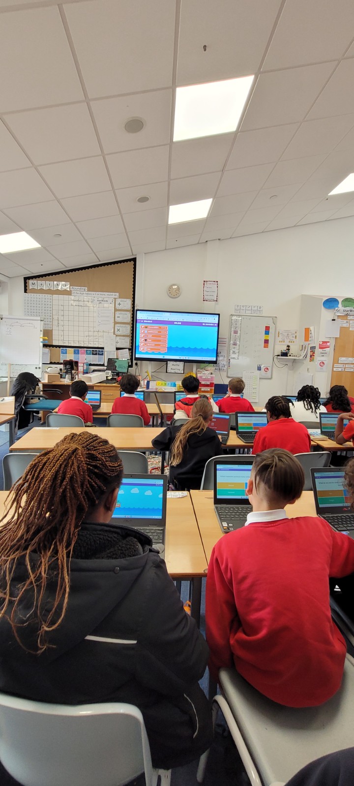 STEM/TECH Easter club - image 9