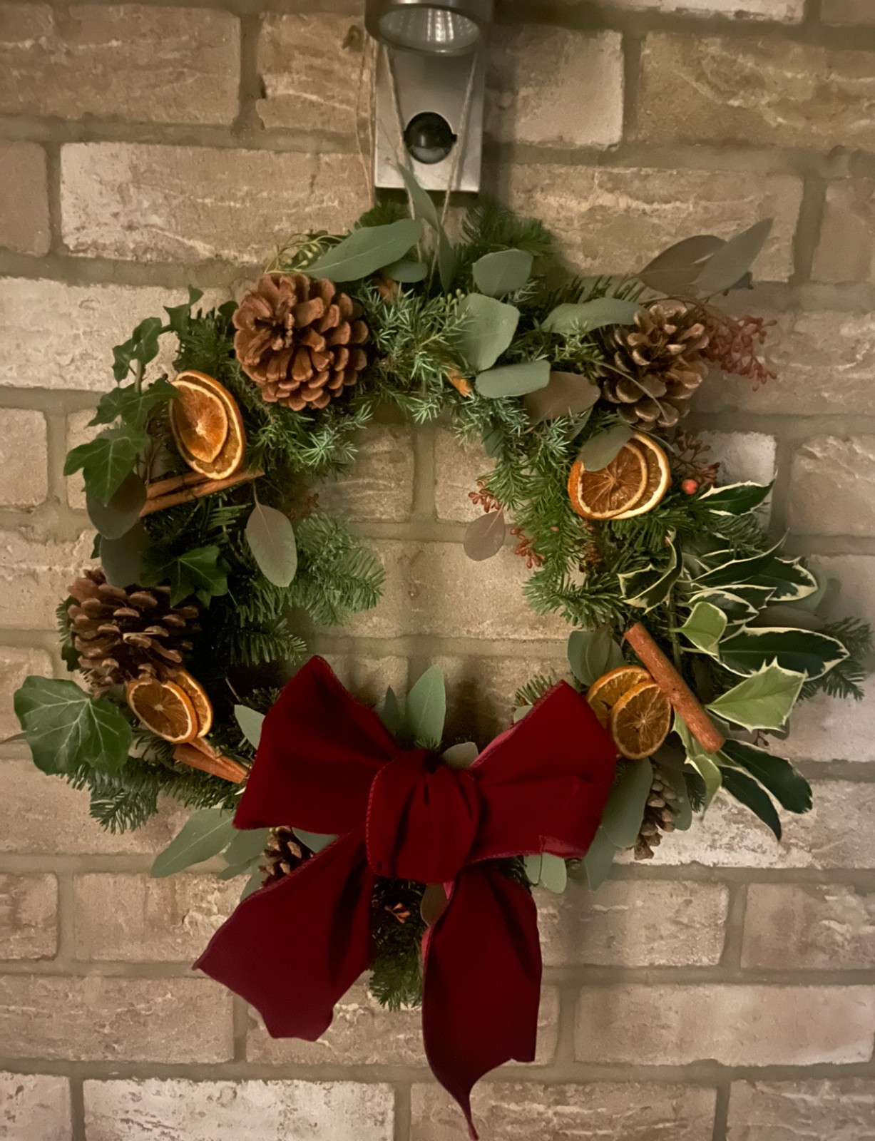 Winter Wreath making workshop for adults - image 2