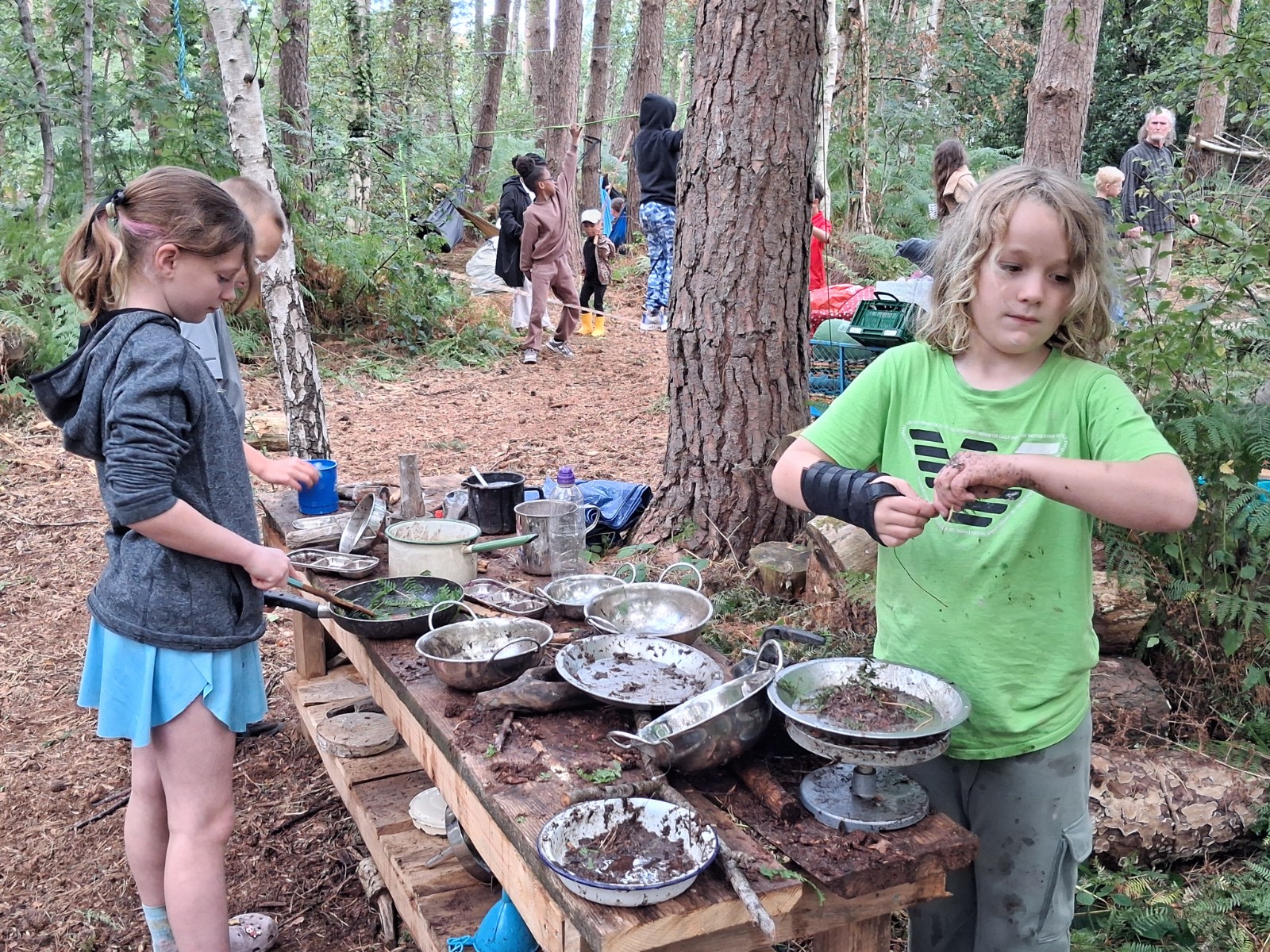 Woodland holiday club Summer HAF - image 8