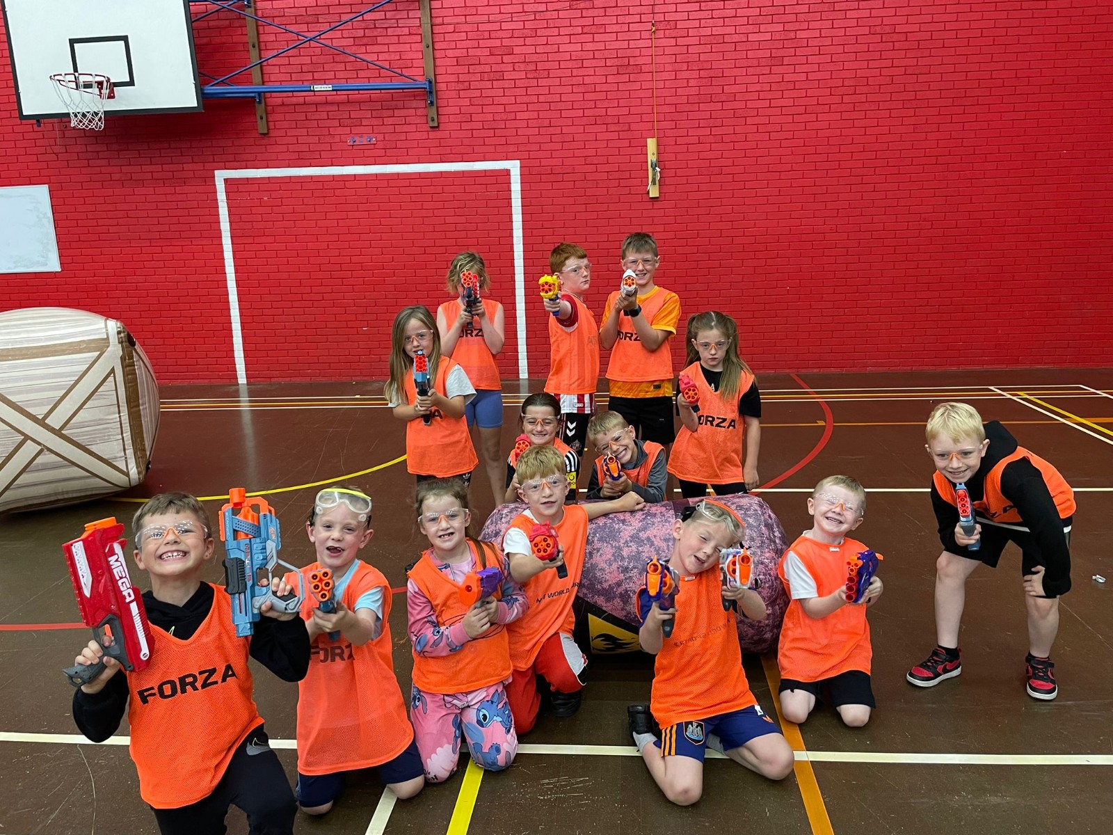 SportsKing Winter Nerf Camp Castle View - image 2