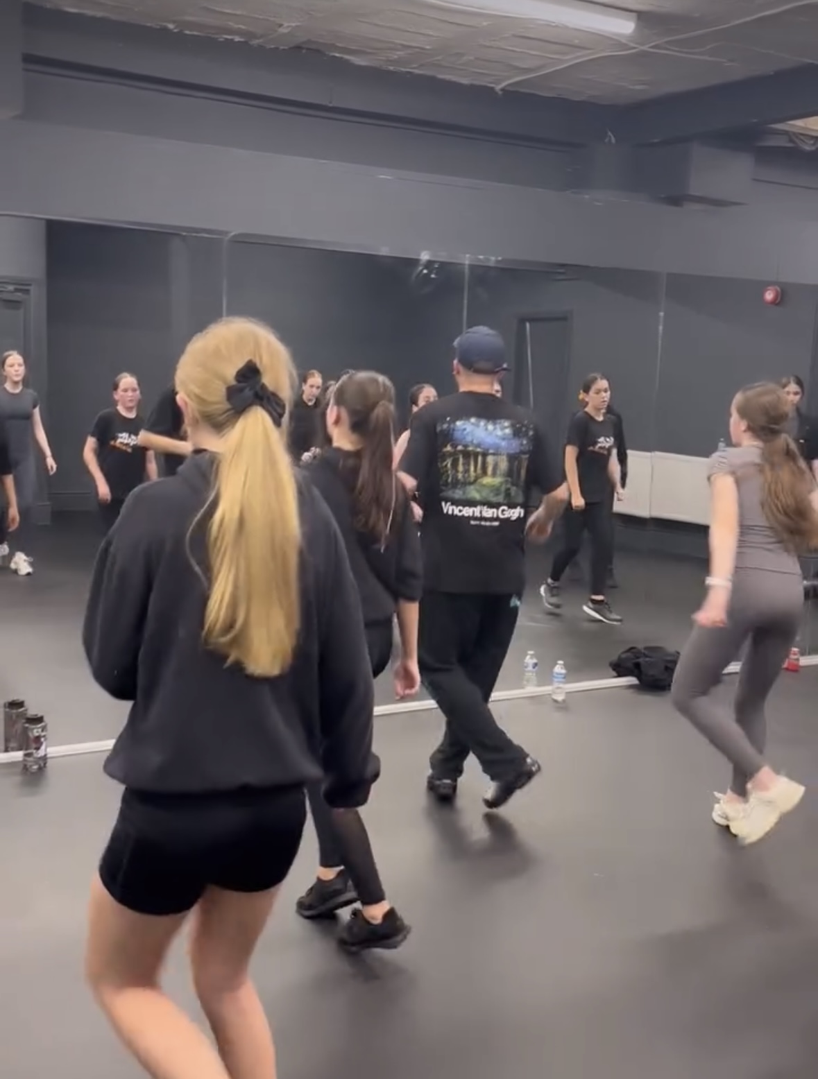 Vogue in the Community - HAF DANCE CAMP - image 6