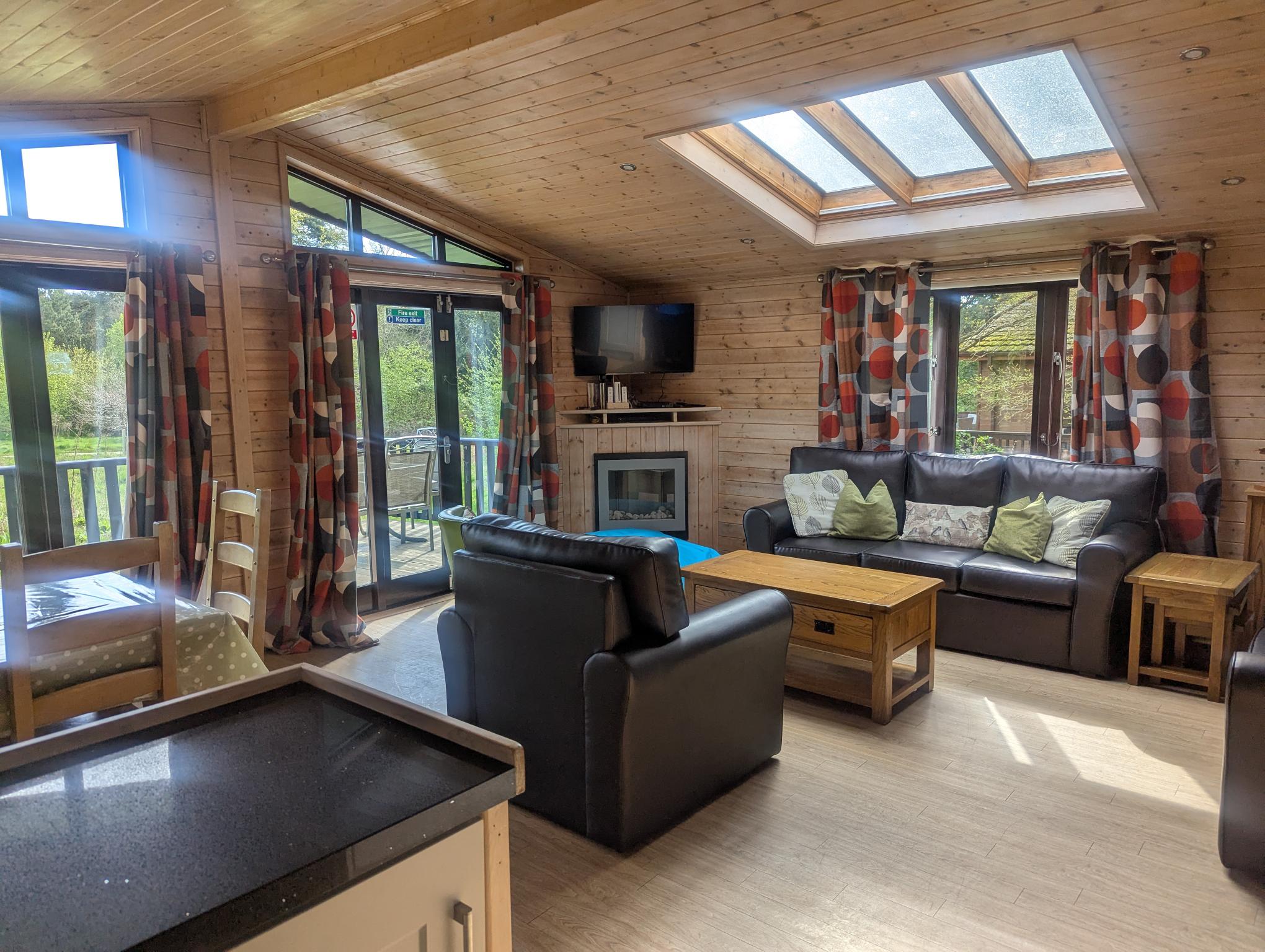 Fritton Lodge short breaks - image 5