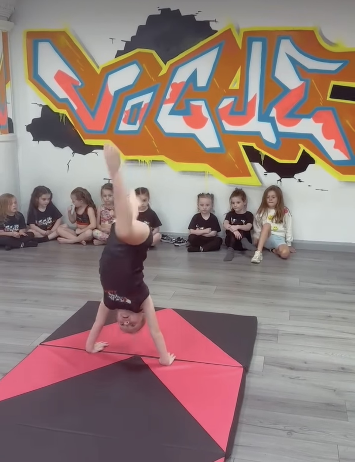 Vogue in the Community - HAF DANCE CAMP - image 7