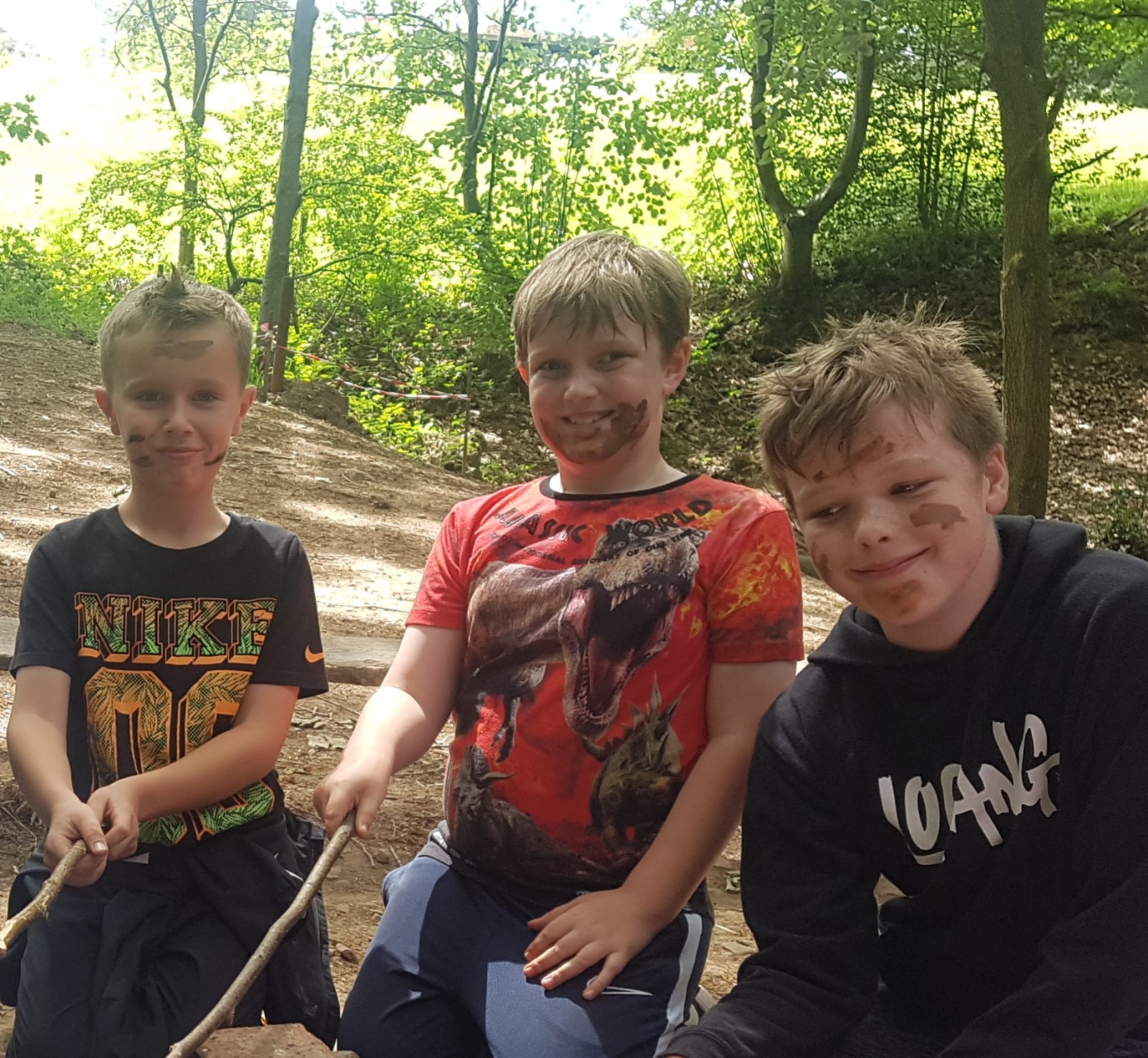 The World Outside Forest School HAF Club - image 3