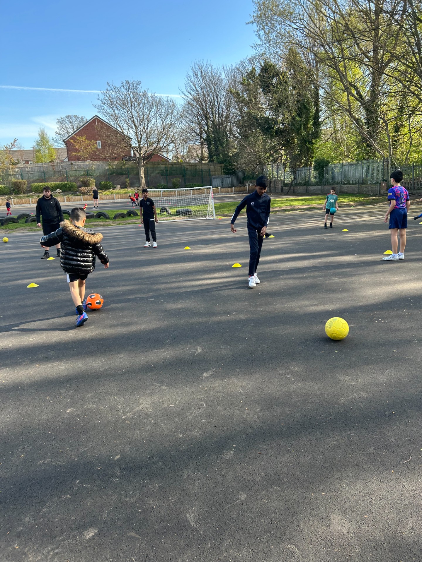 Sportibees Winter Holiday Club - Aigburth - image 3