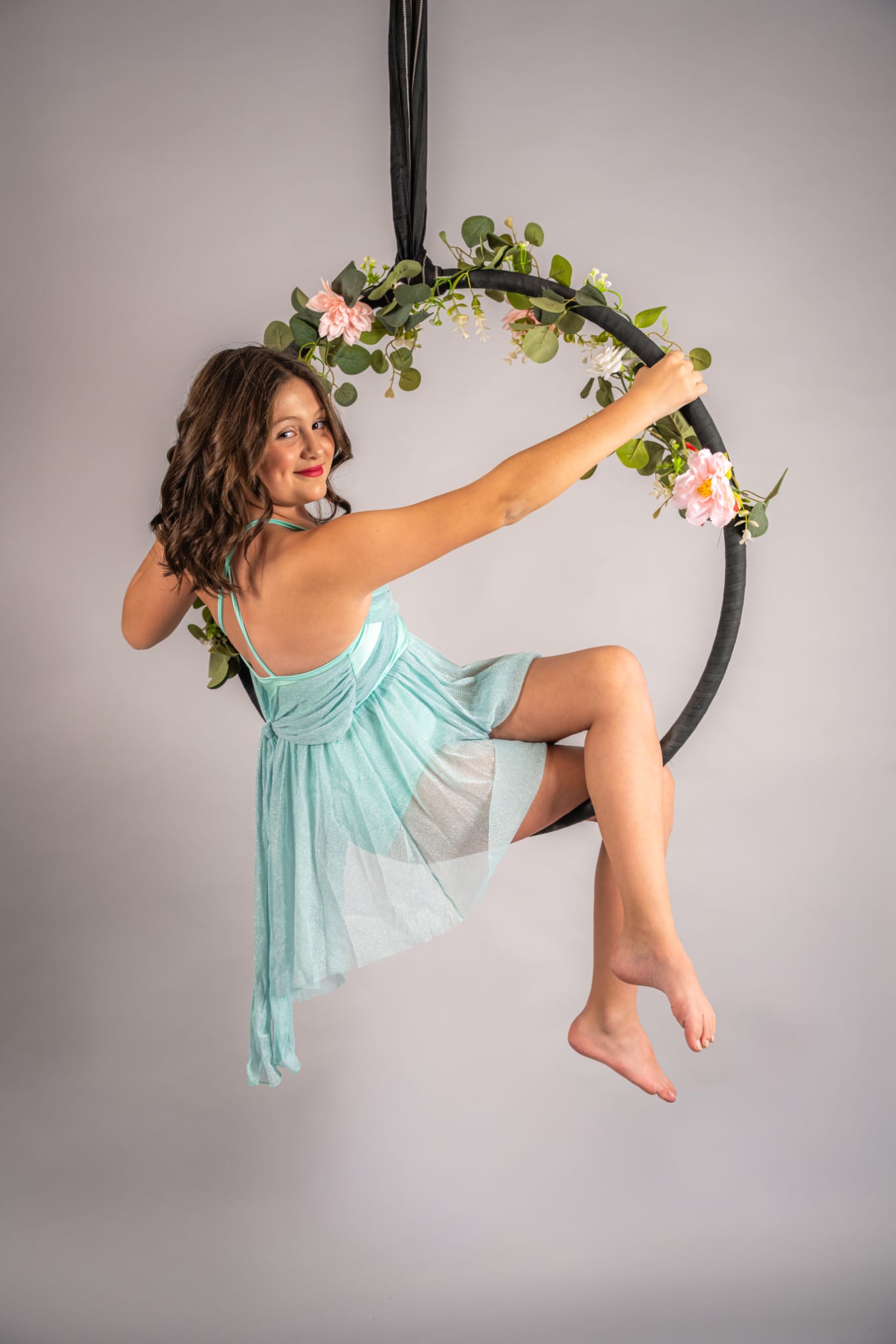 Little angels aerial acrobats - image 4