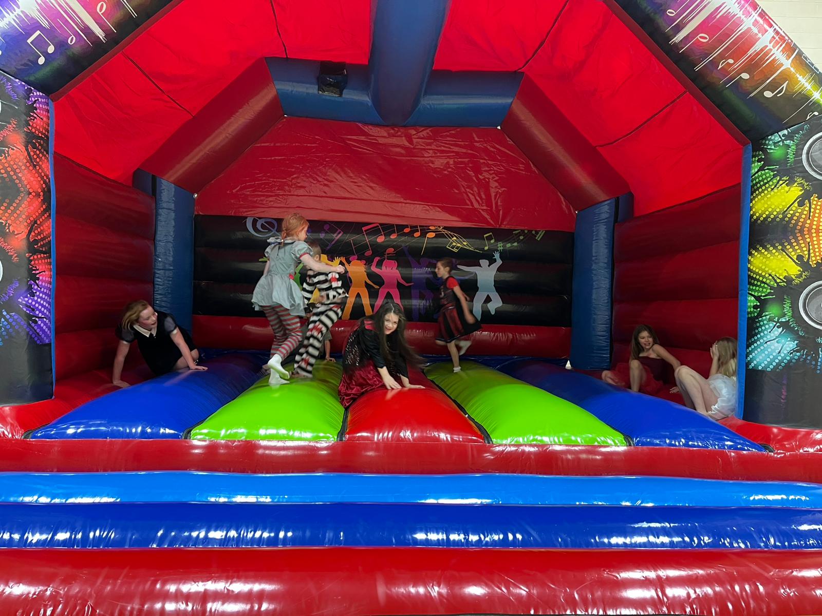 Belle Vue Summer HAF - image 3