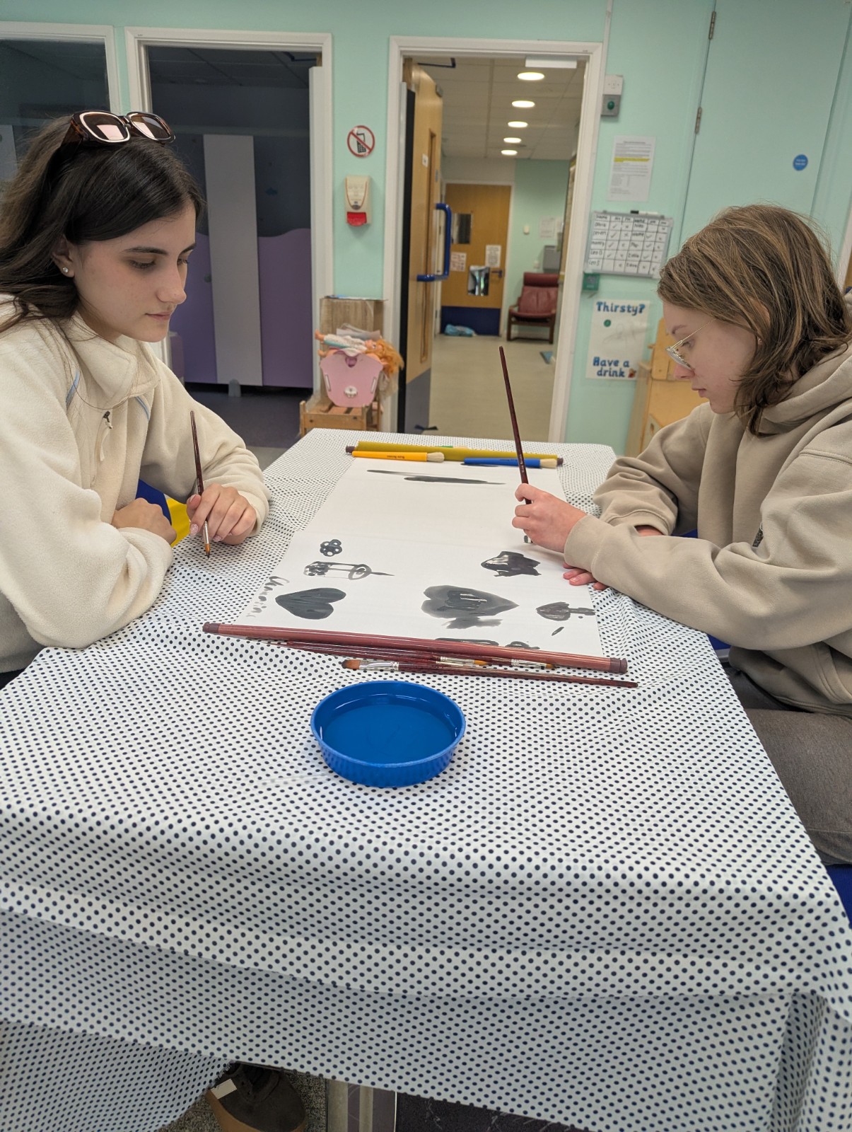 Incredible Wednesday: Play, Craft and Lunch - image 4