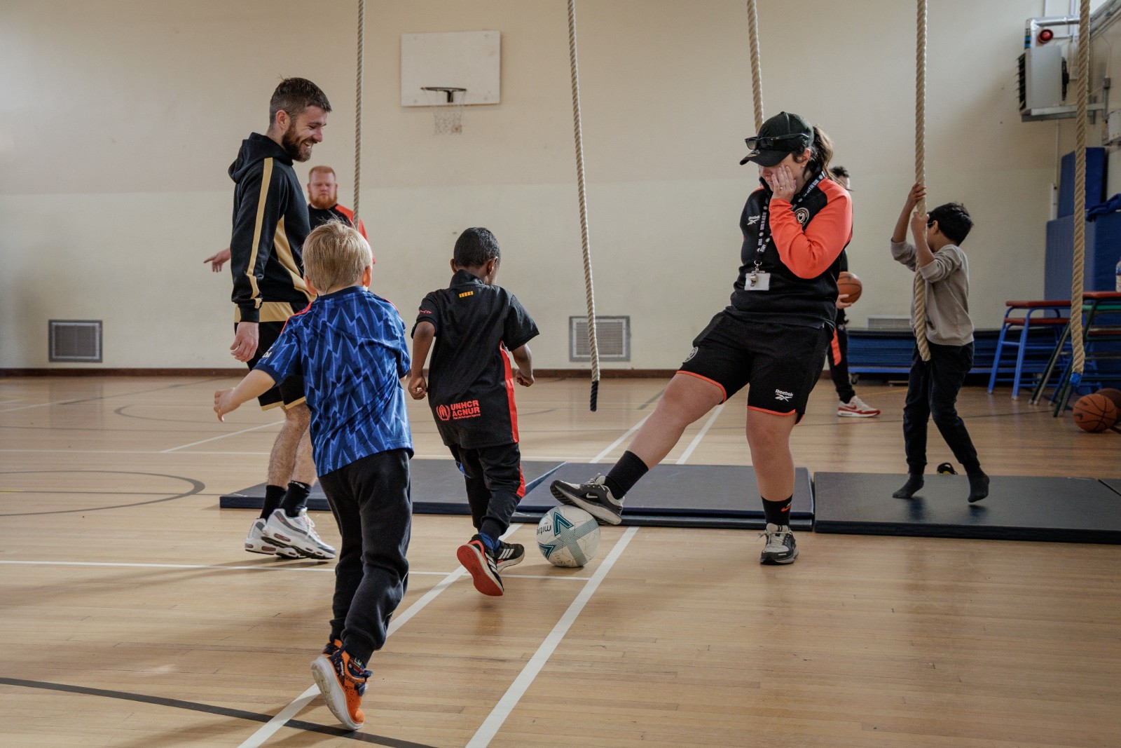 MK Dons/Hedgerows HAF Multi-Activity Camp - image 4