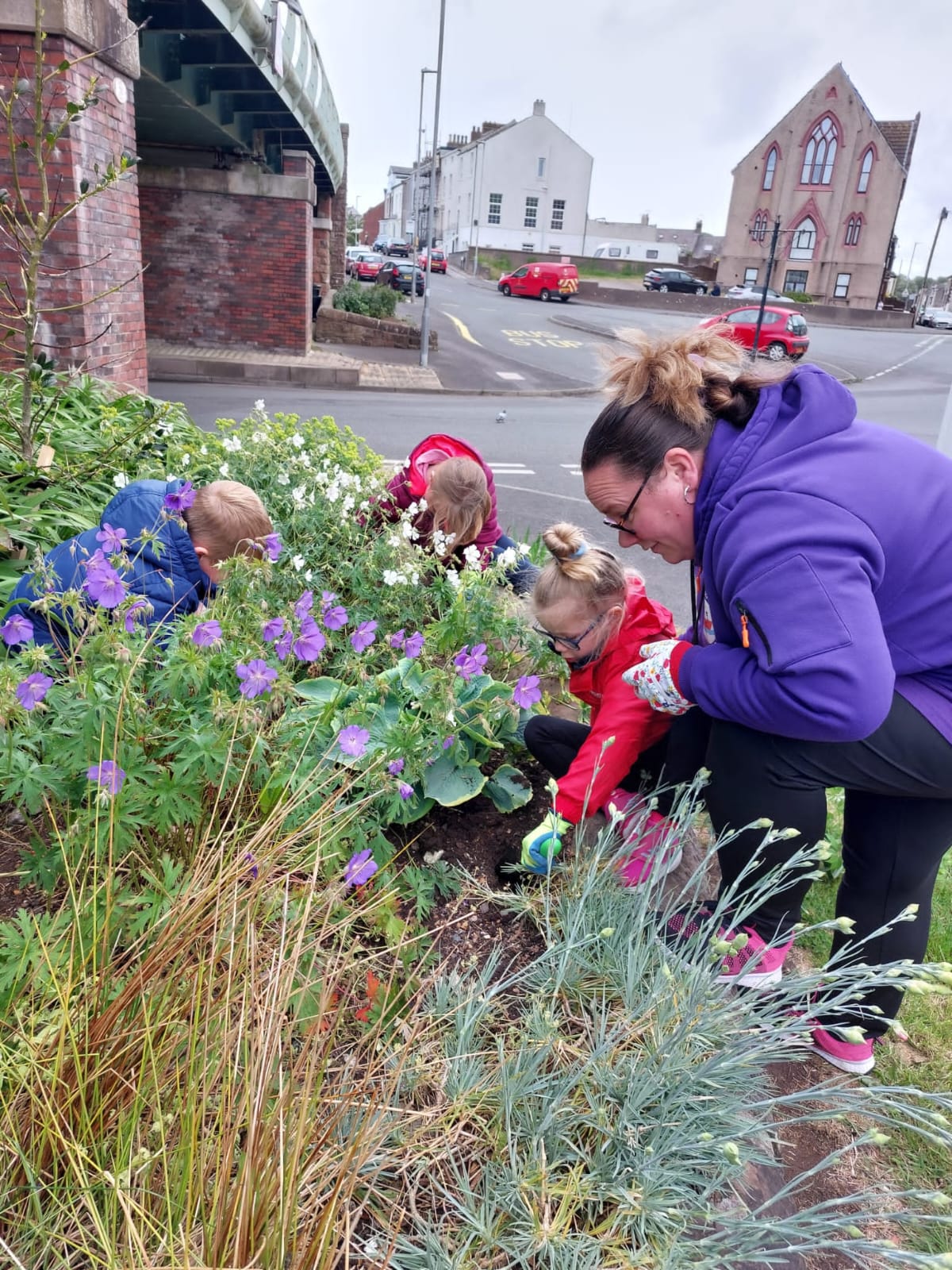 Kids Activity Week - Healthy Eating with The Harrington Youth Club · Eequ