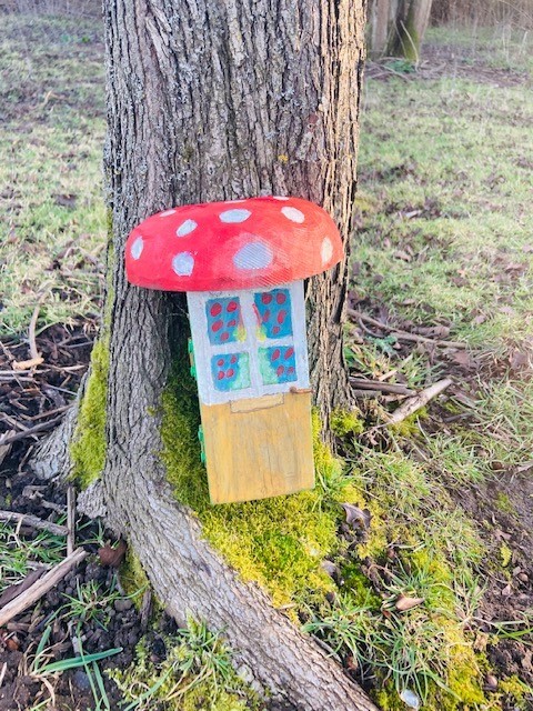 Fairy Doors Cary's Meadow! 9.30-12.30 1pm-4pm - image 3
