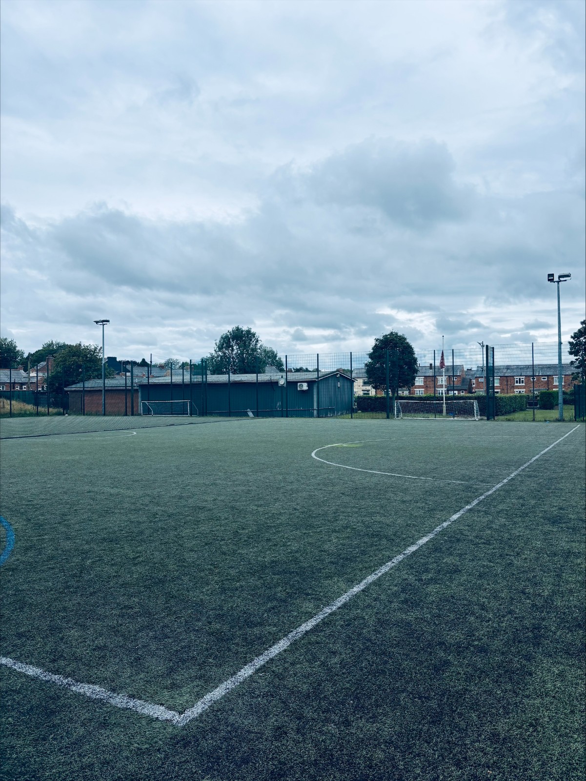 EA - Houghton Sports Centre HAF - image 4