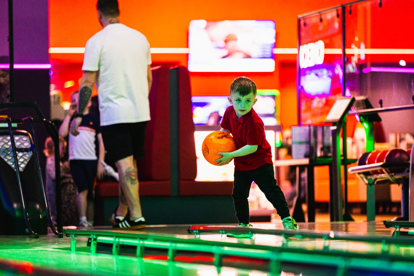 Tenpin Bowling - image 4