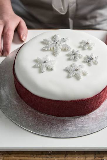 Let us Play - Ice a Christmas Cake block mentored by Let Us Play Wolverhampton