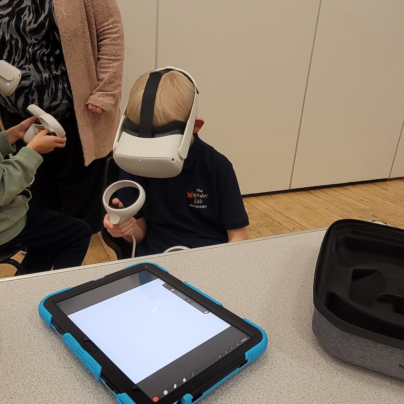 VR & Digital Art (Easter Holiday) - image 2