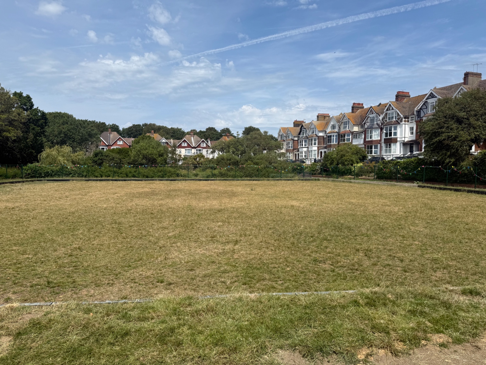 Space for Yew Summer HAF - image 10
