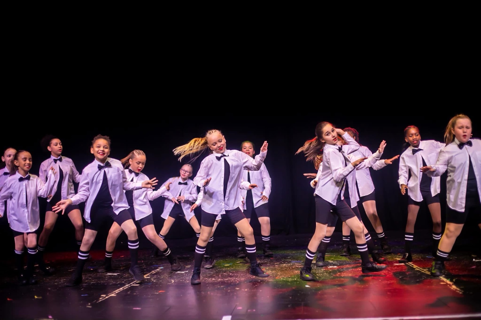 BREWOOD JUBILEE HALL - image 3