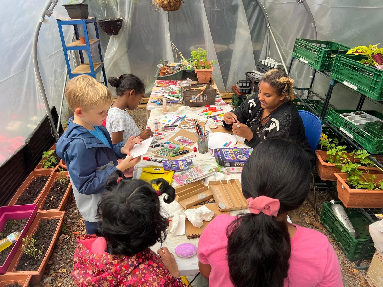 Rotunda Easter HAF Play Scheme - image 2