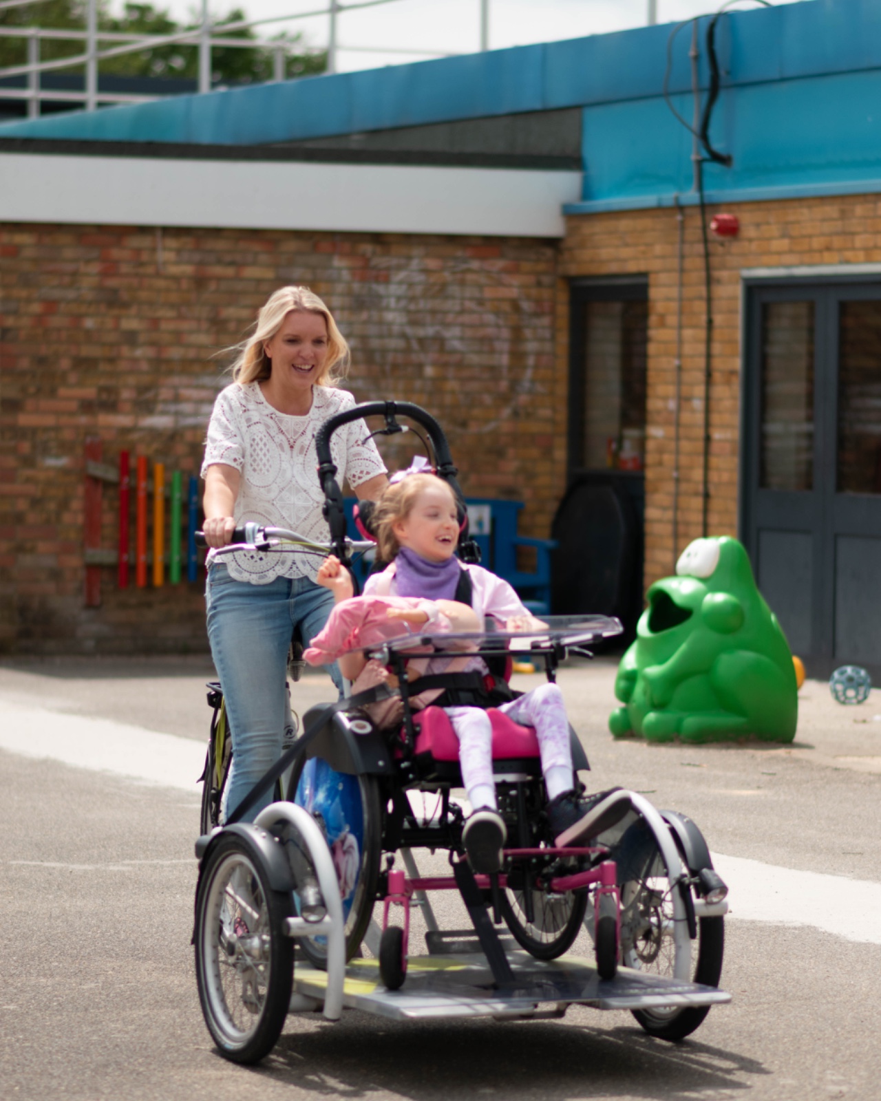 Blossoms SEND CIC - image 7