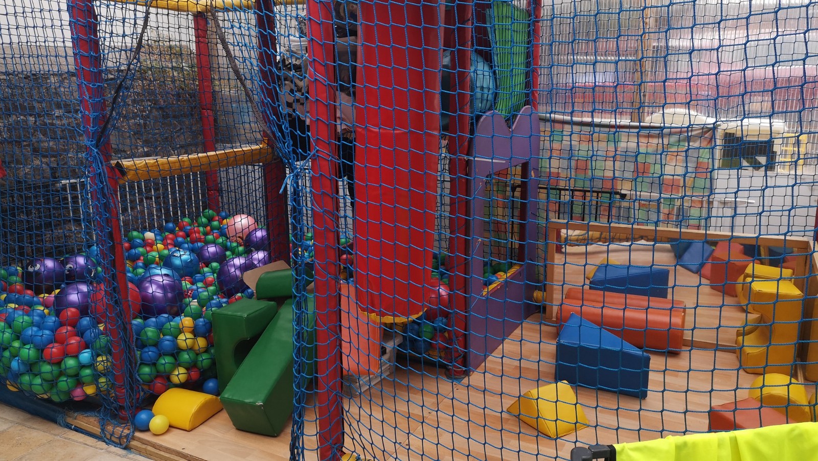 Burgess Childcare Christmas Holiday Club - image 4