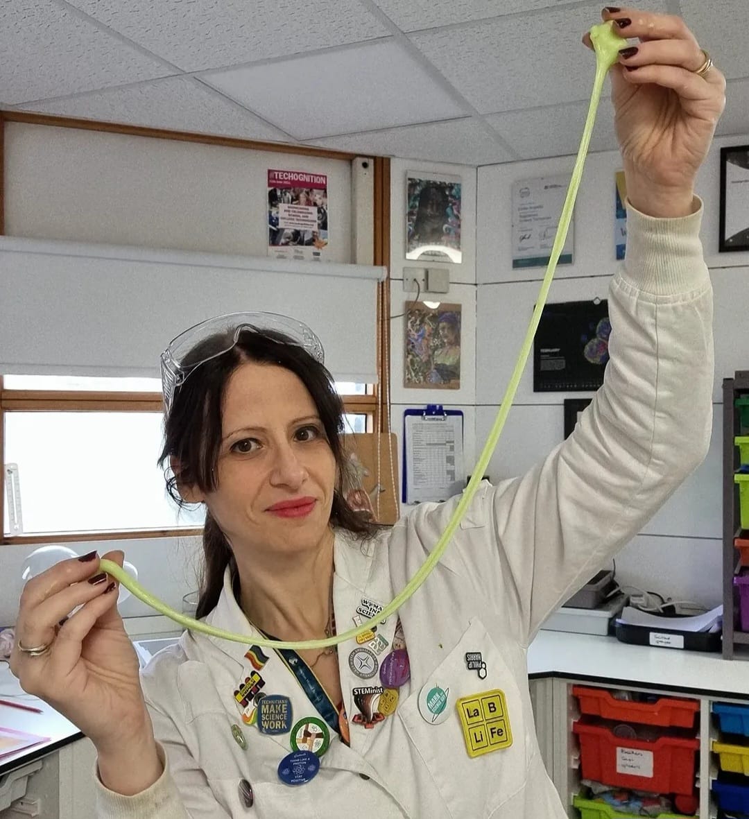 Potion Lab: Spooky Science- Fizz, Bubble & Glo block mentored by The Neurodiversity Family Hub C.I.C.