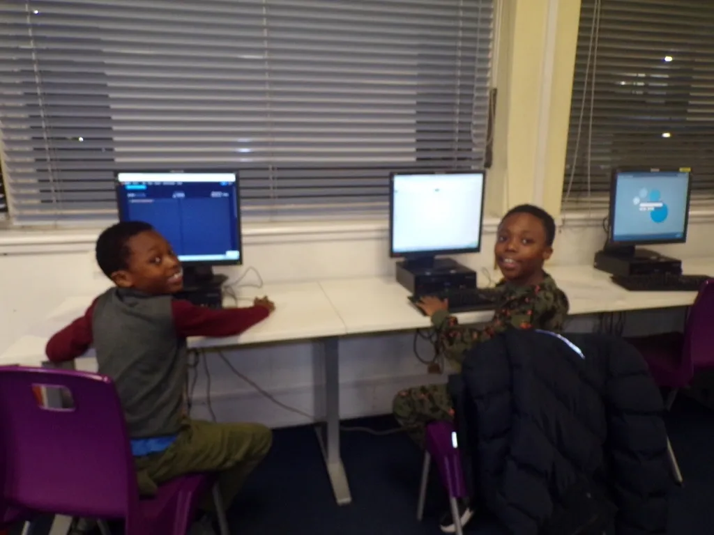 Online English Tuition (Year 5) - image 3