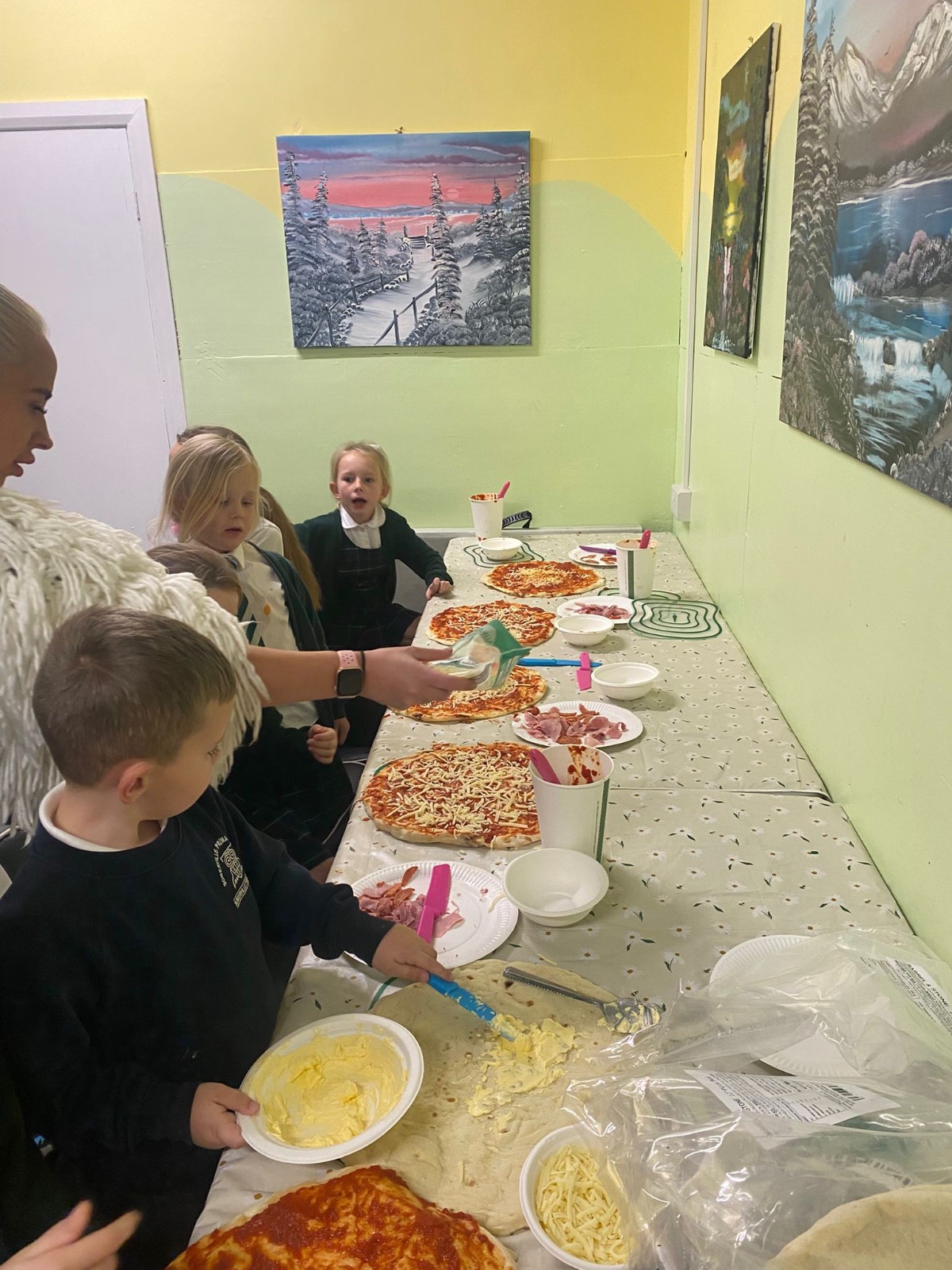 D Hub Holiday Adventures - image 8