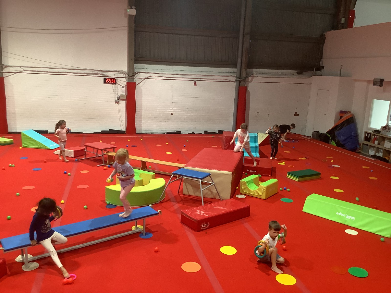 Utopia HAF - Holiday Easter Camp - image 2