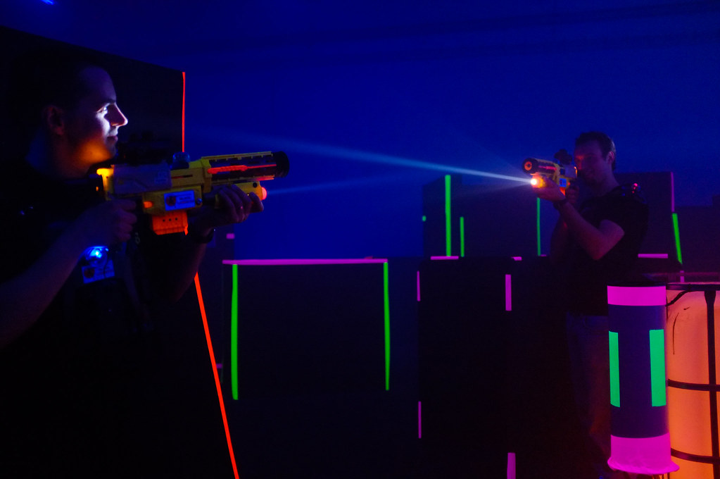 Aptitude - Coventry Laser Quest & Glow Golf - image 3