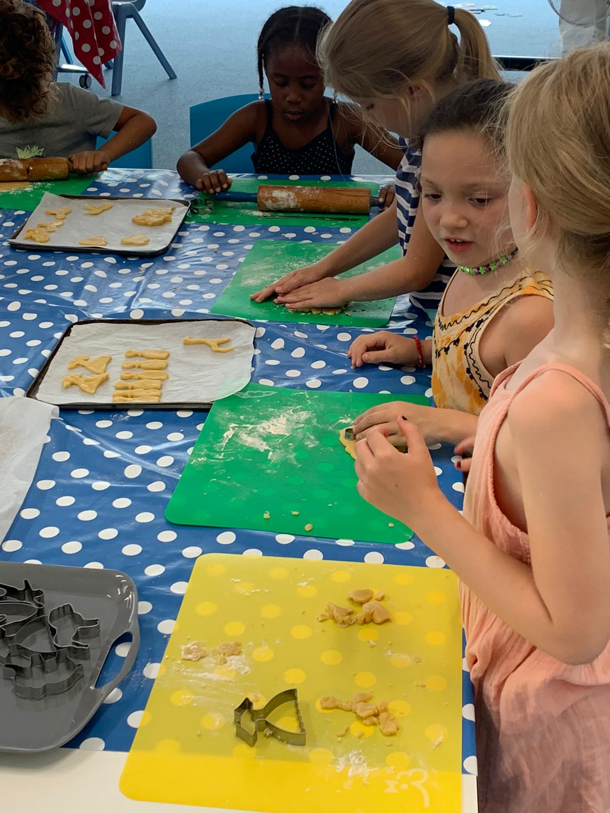 KG Doodles HAF at Macaulay Primary School - image 9