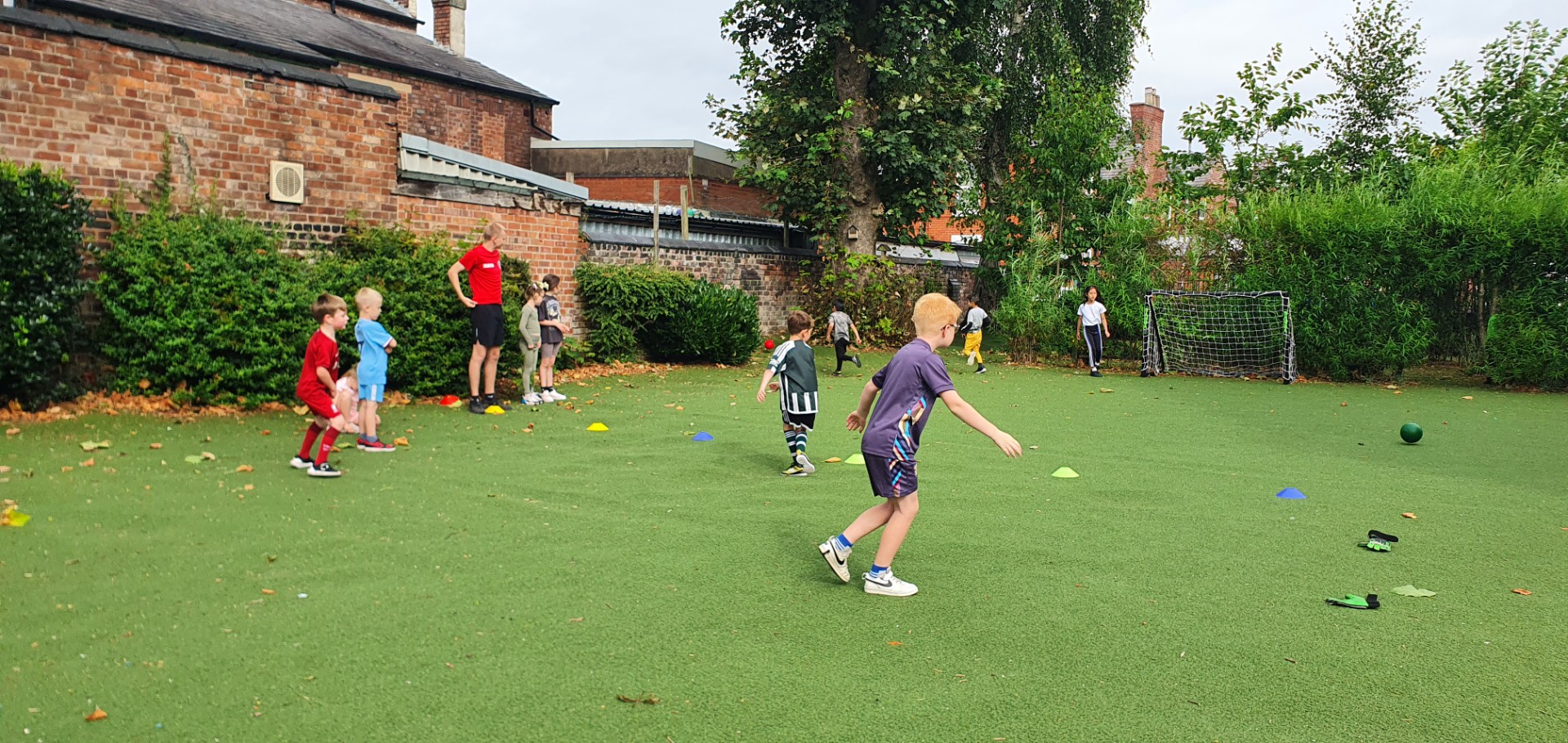St Elphin's Primary HAF Holiday Camp - image 3