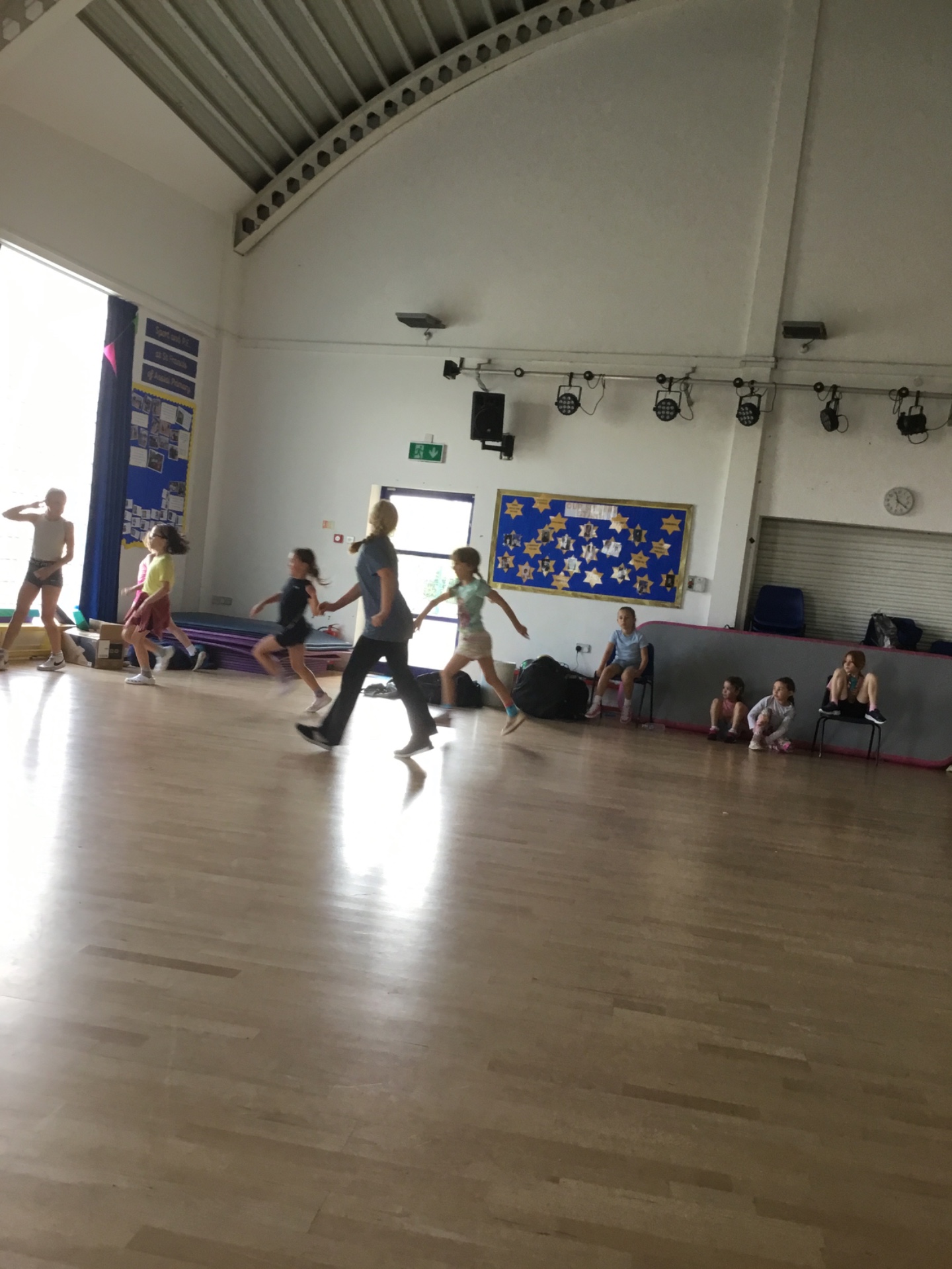 Dance, gymnastics and multi-sports! - image 6