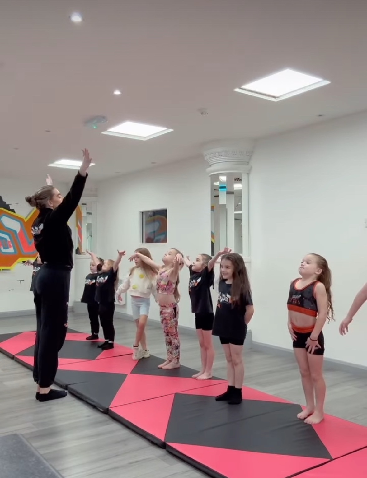 Vogue in the Community - HAF DANCE CAMP - image 4