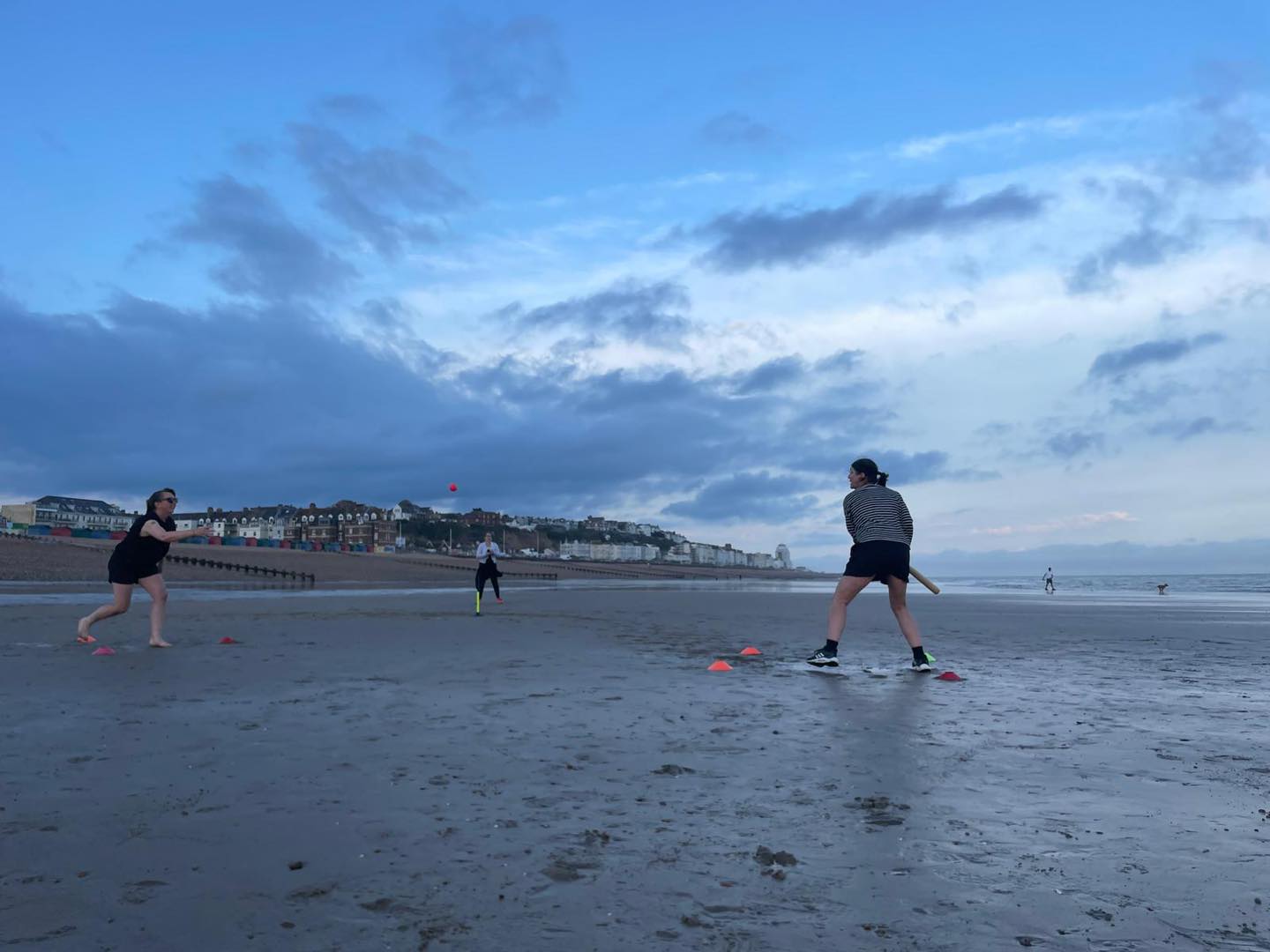 Bulverhythe Beach Rounders - image 6