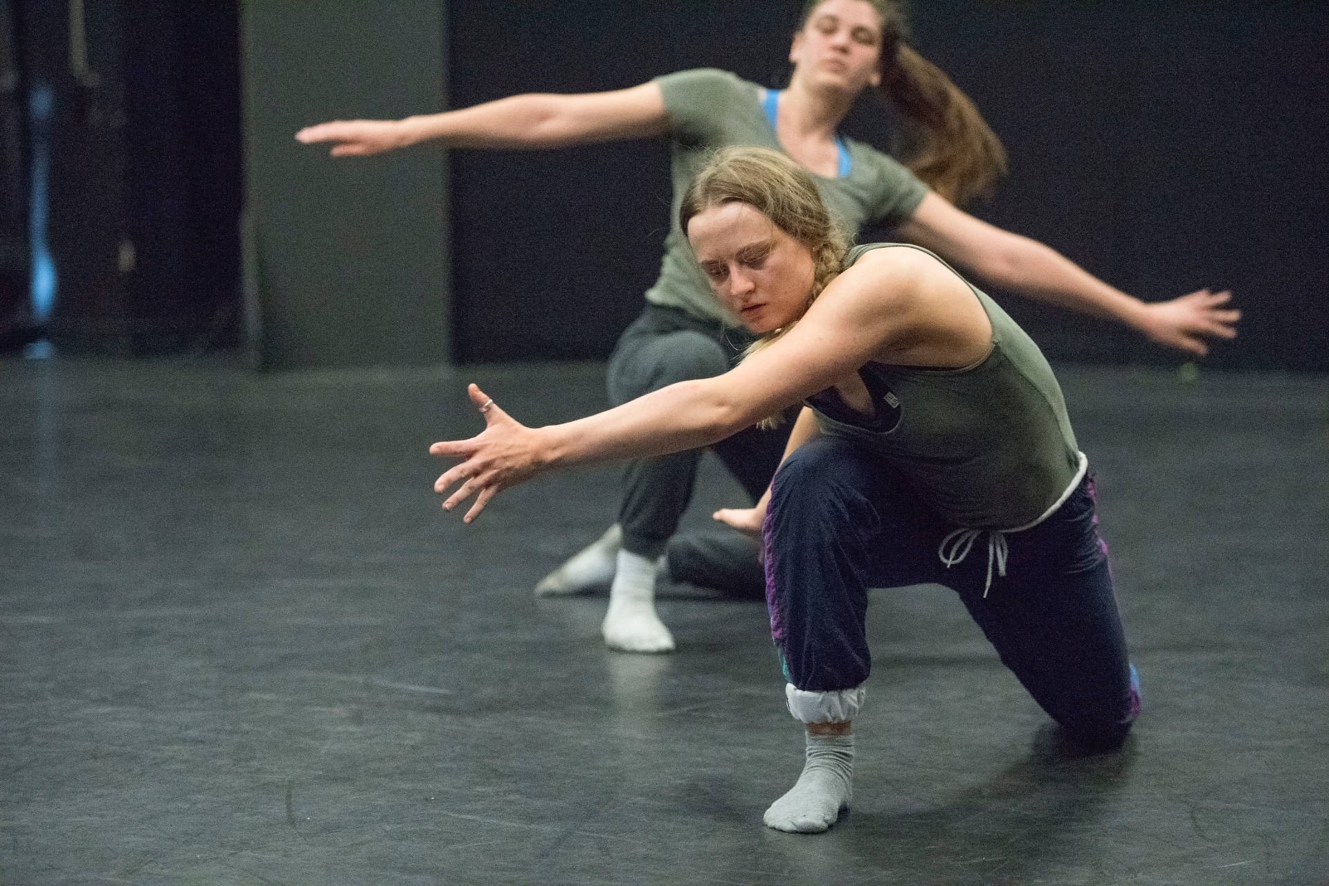 Adult Contemporary Dance - Intermediate - image 2