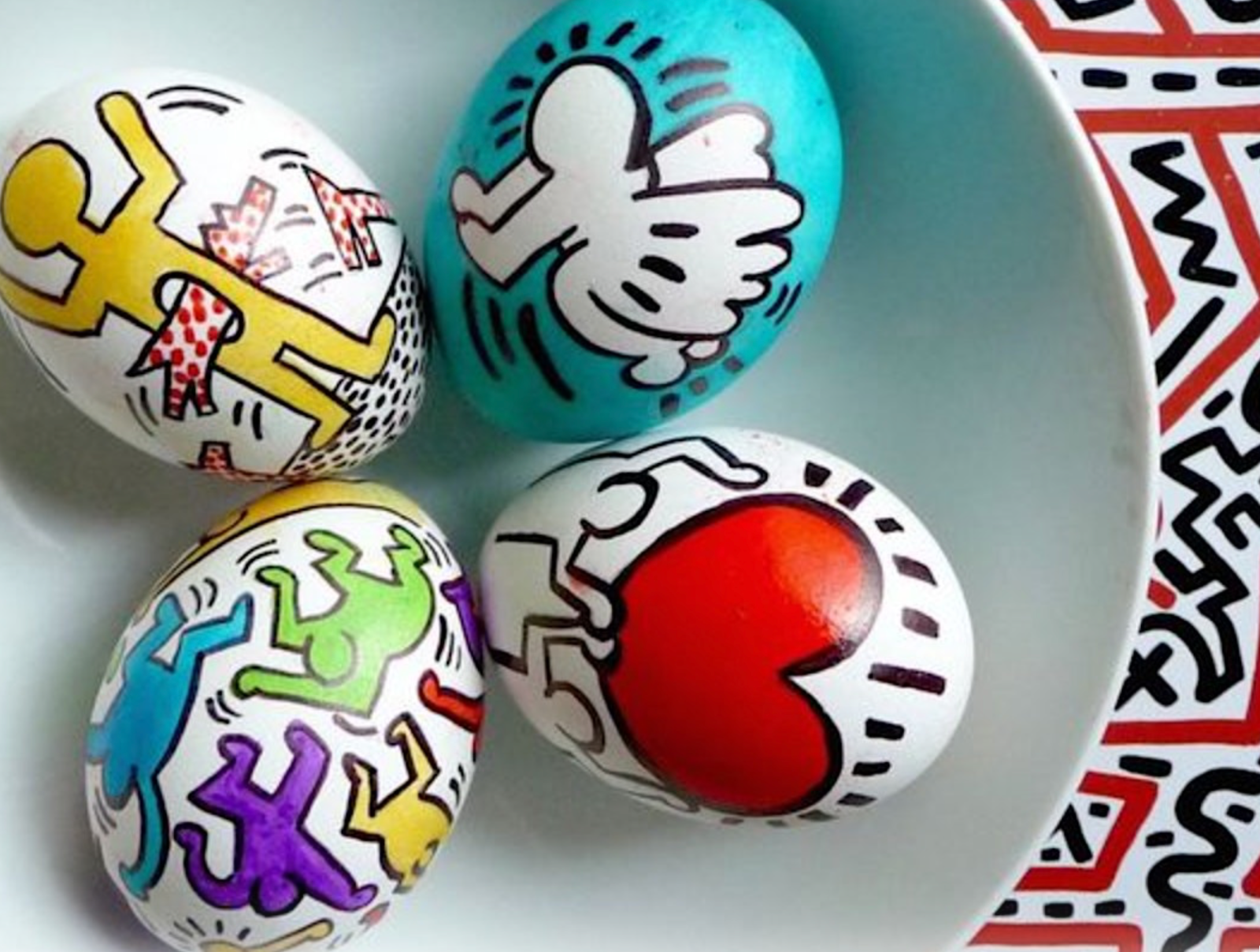 EGGS-TRA Special STREET ART - image 8