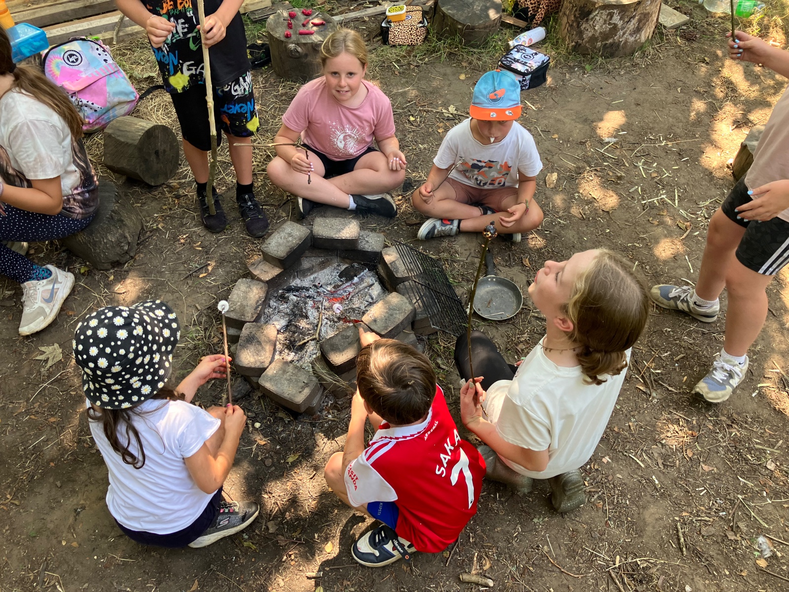 'Go Wild' Children's Session @ Moorhills Farm - image 6