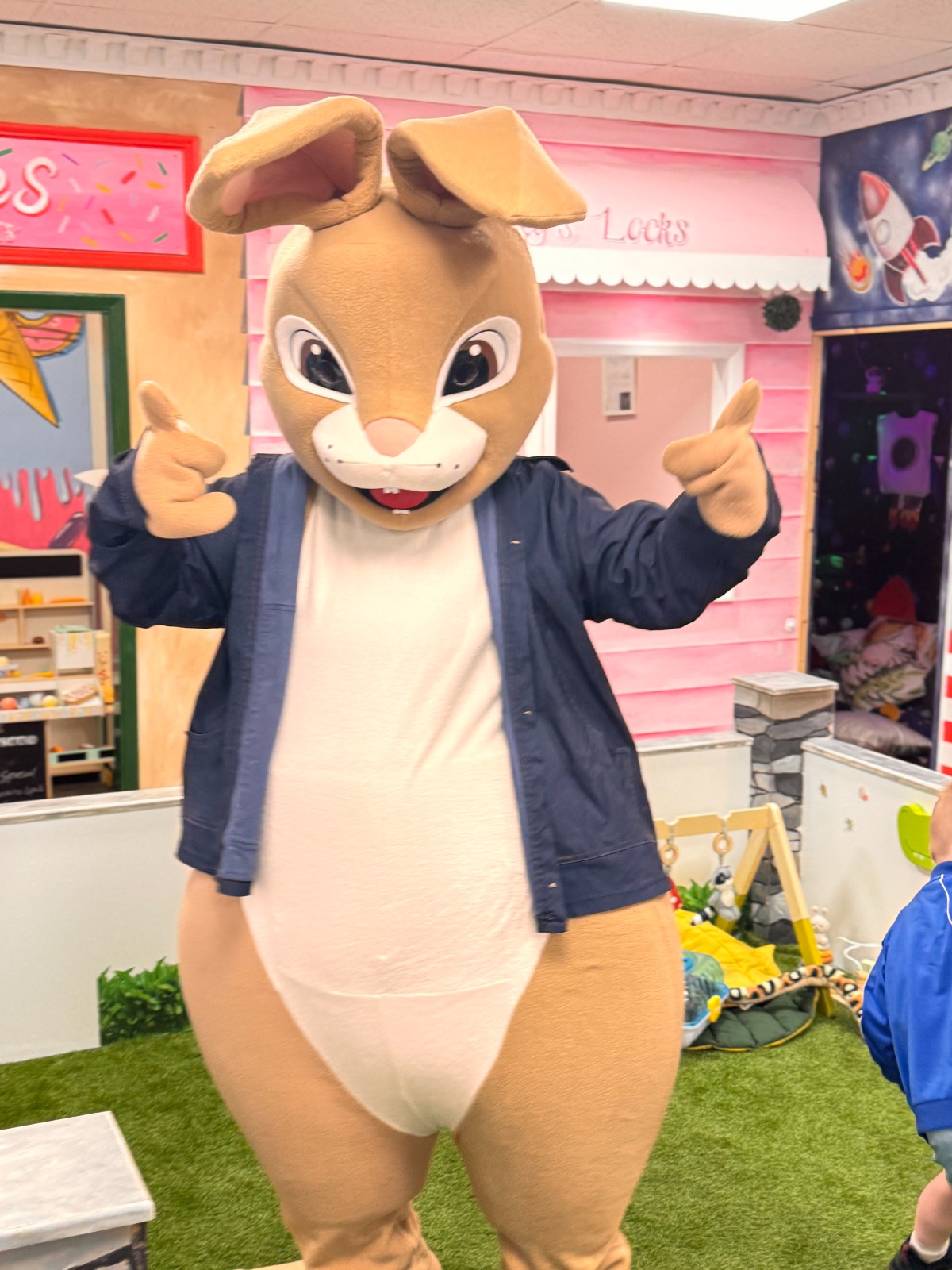 Peter Rabbit Easter Party with Lets Pretend and Play CIC · Eequ