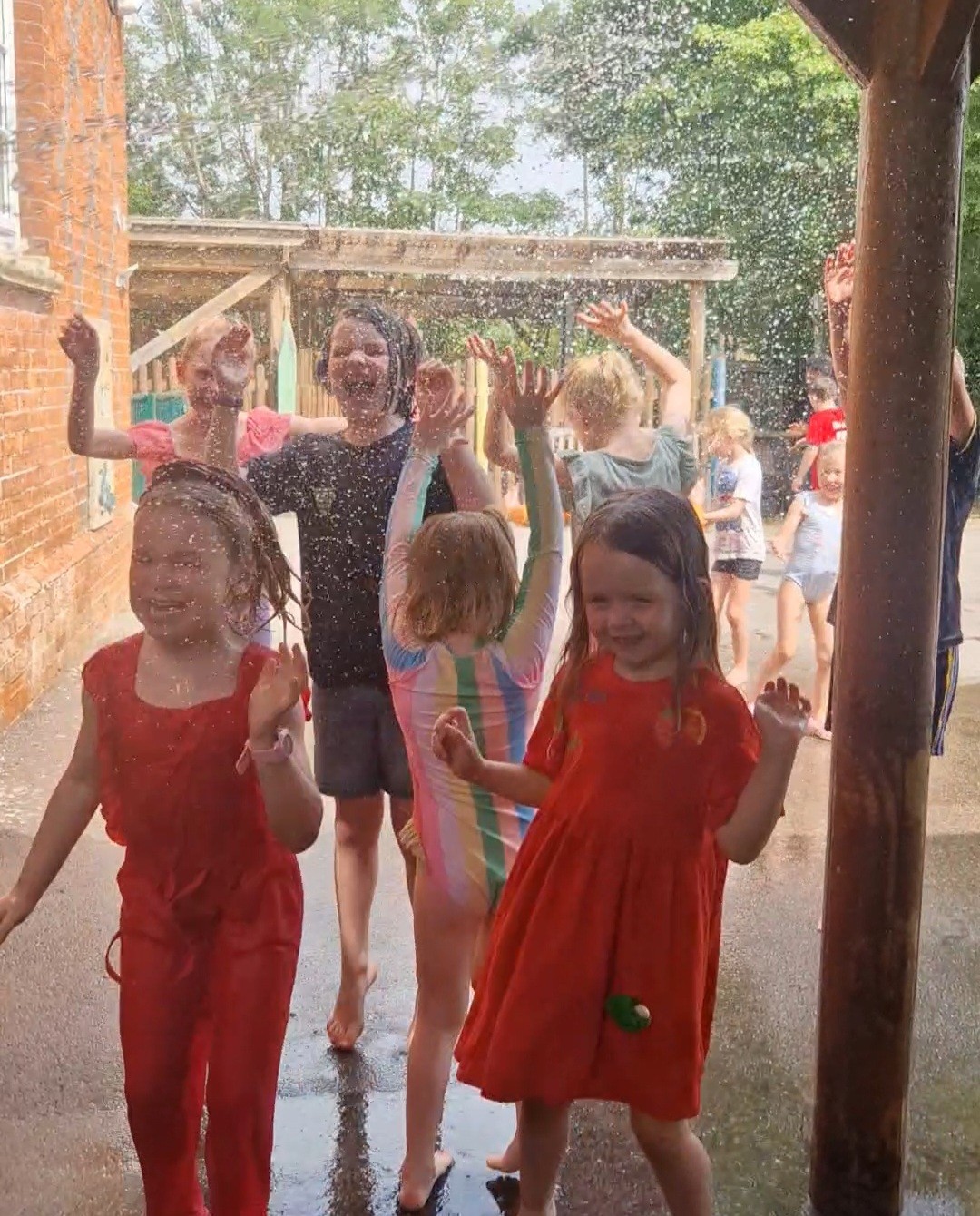 The Den PLUS Holiday Club - image 8
