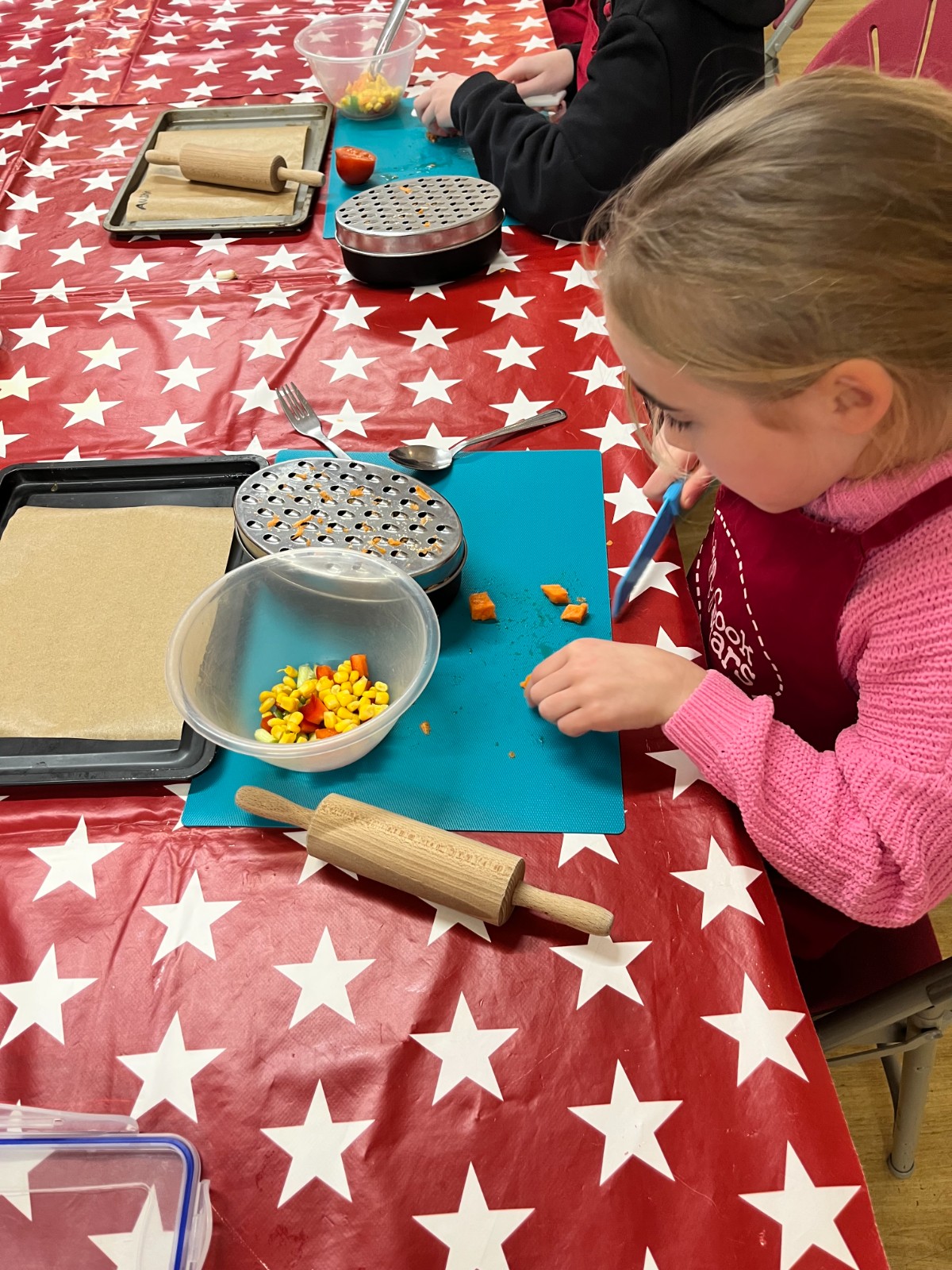 Cook Stars Workshops Claygate in Esher block mentored by Cook Stars Molesey to Leatherhead