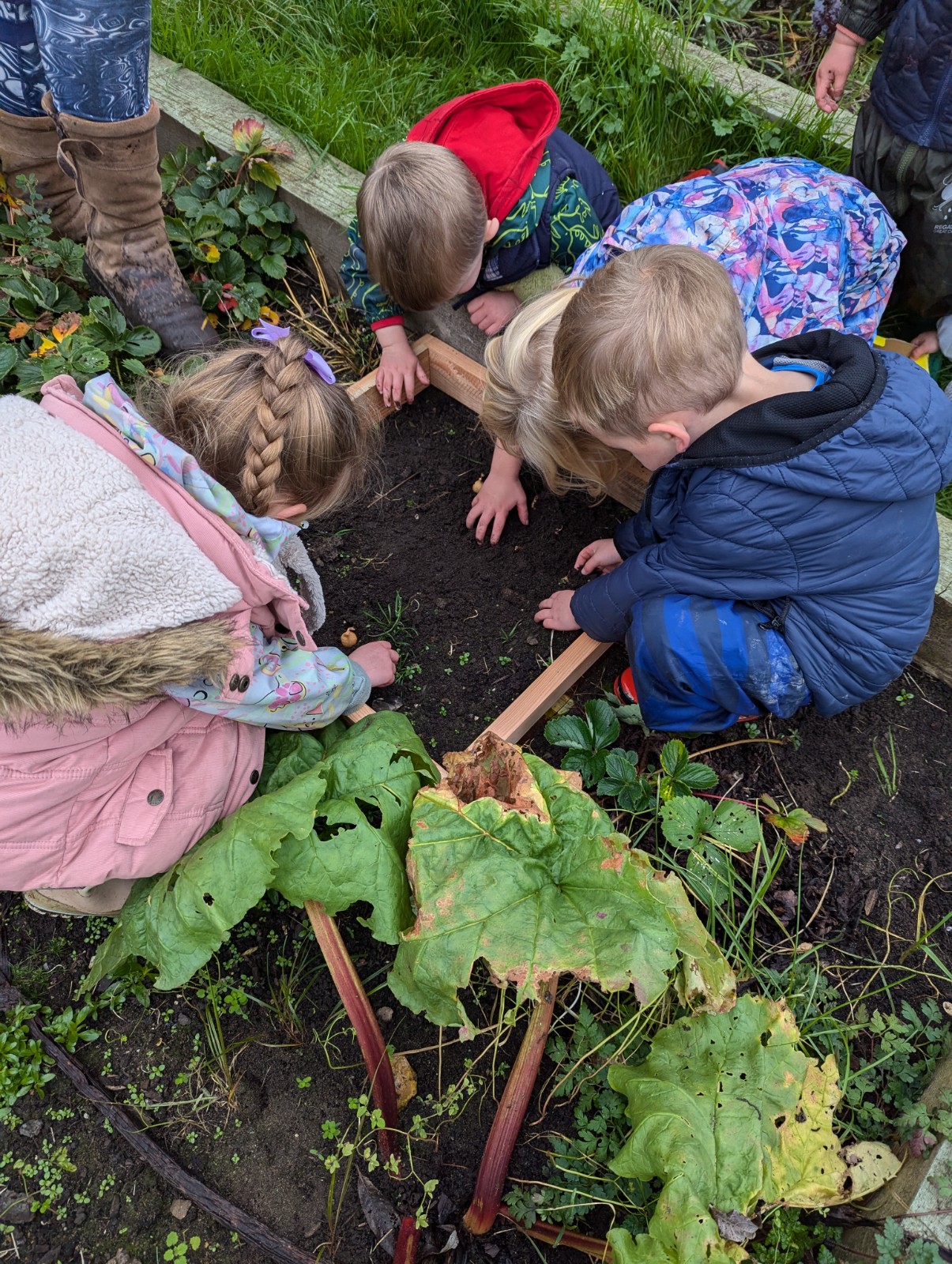 Little Rays Forest School Holiday Club - image 7
