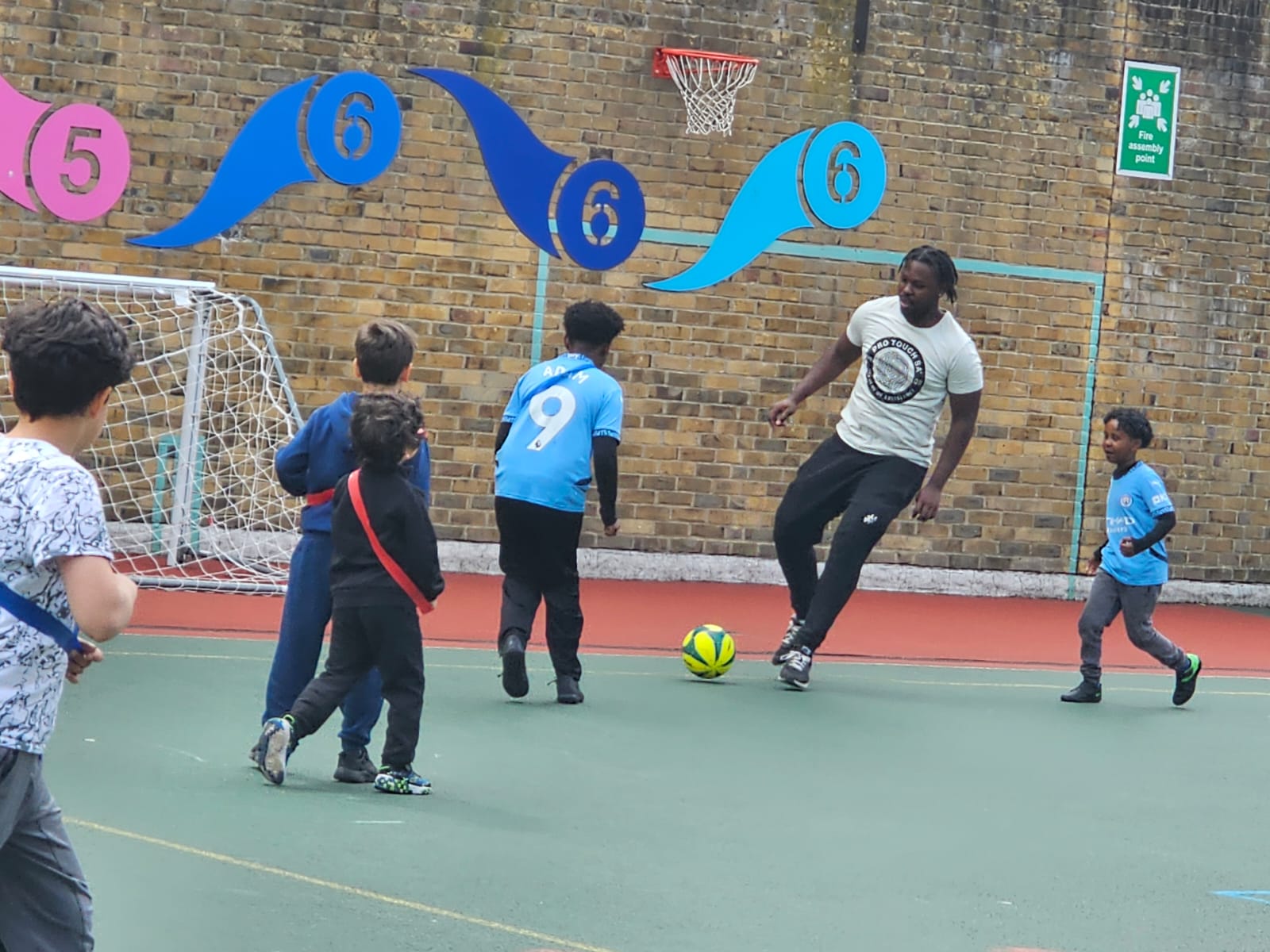 Gateway Academy NW8 Sports Club - image 4