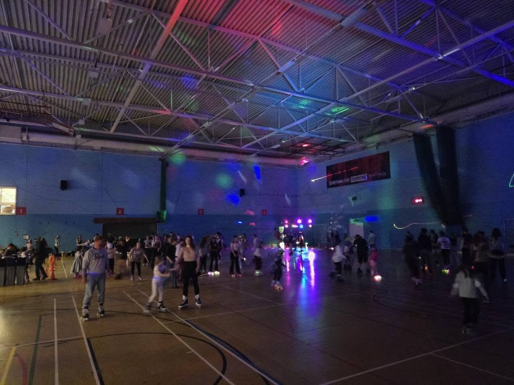Godalming Youth - Roller Disco - image 2