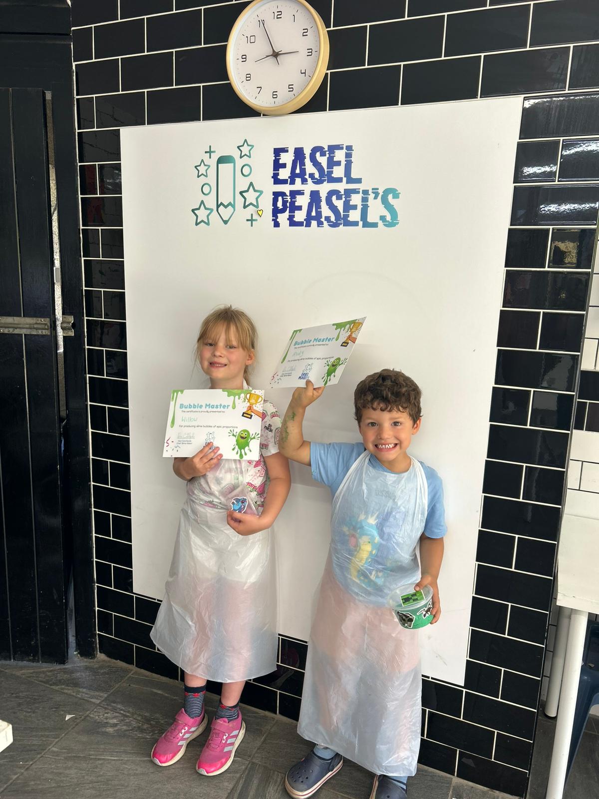 Easel Peasels Art Holiday Club Newport - image 19