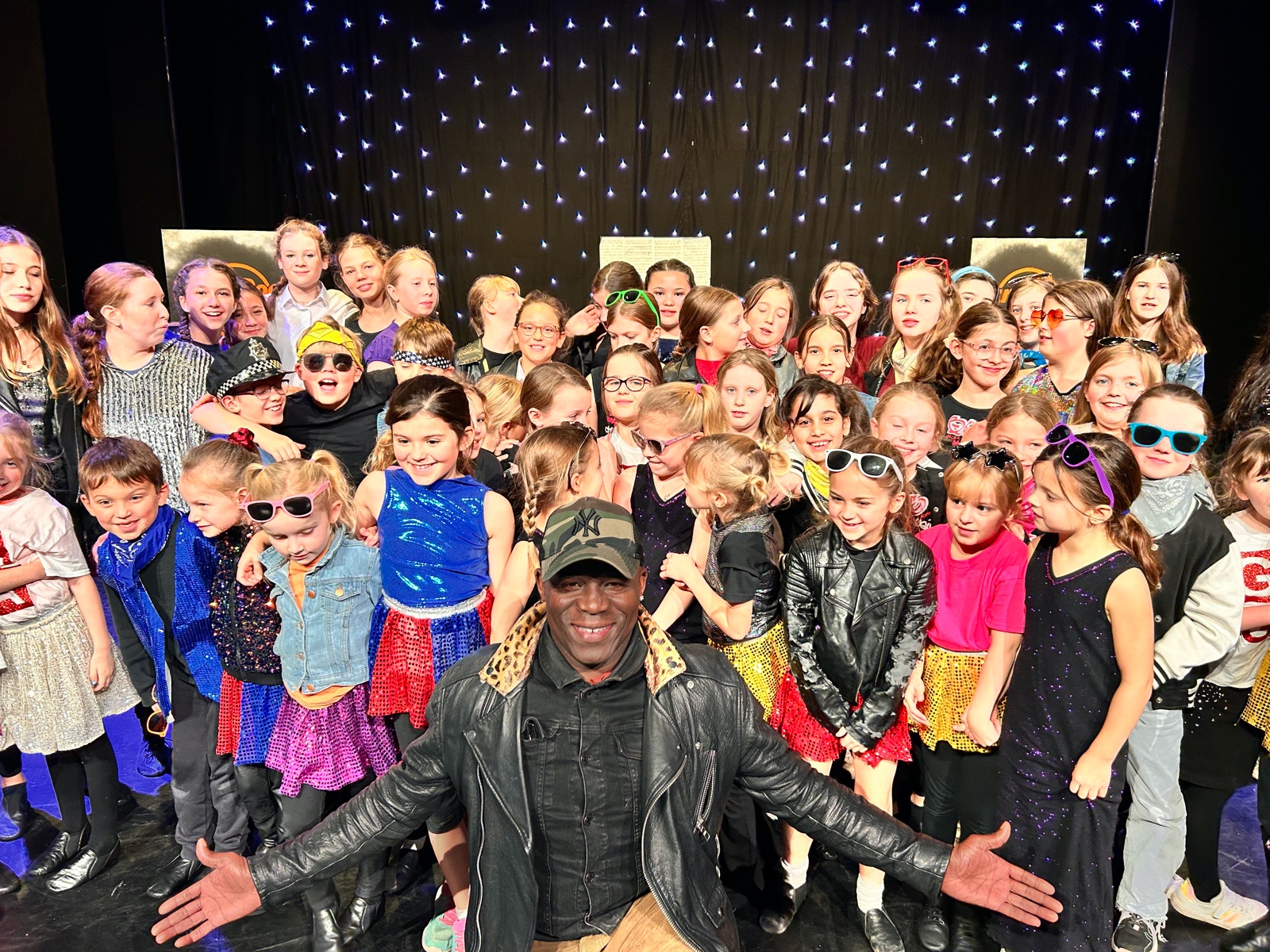 Stagecoach Woking Performing Arts Camp - image 2
